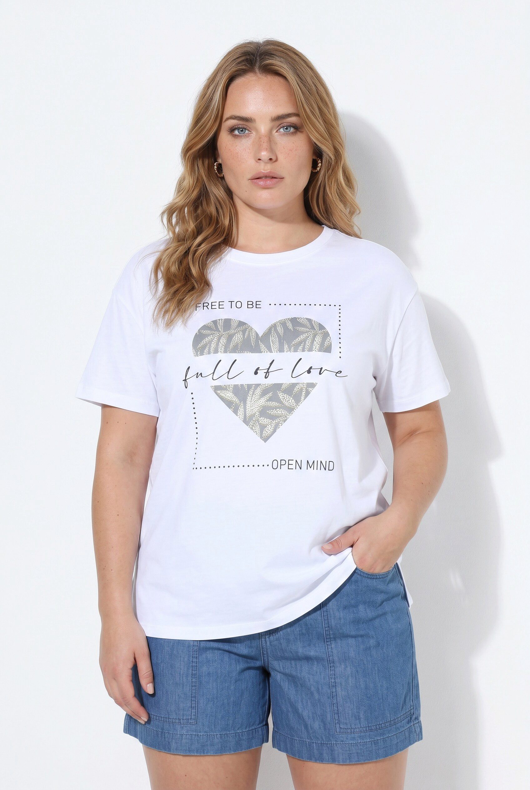 T-Shirt T-Shirt Boxy Fit Herz-Motiv Schriftzug