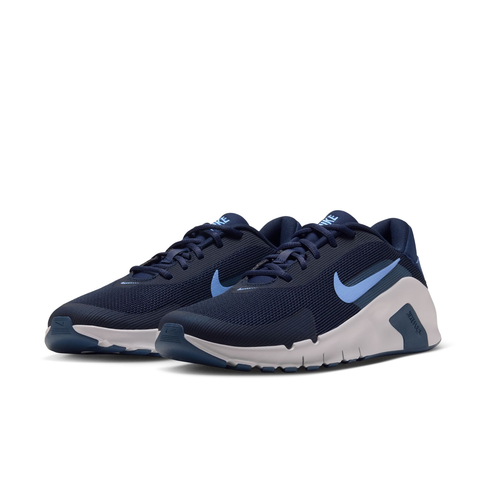 Nike Flex Train Trainingsschuh ideal für Gym und Fitnessstudio