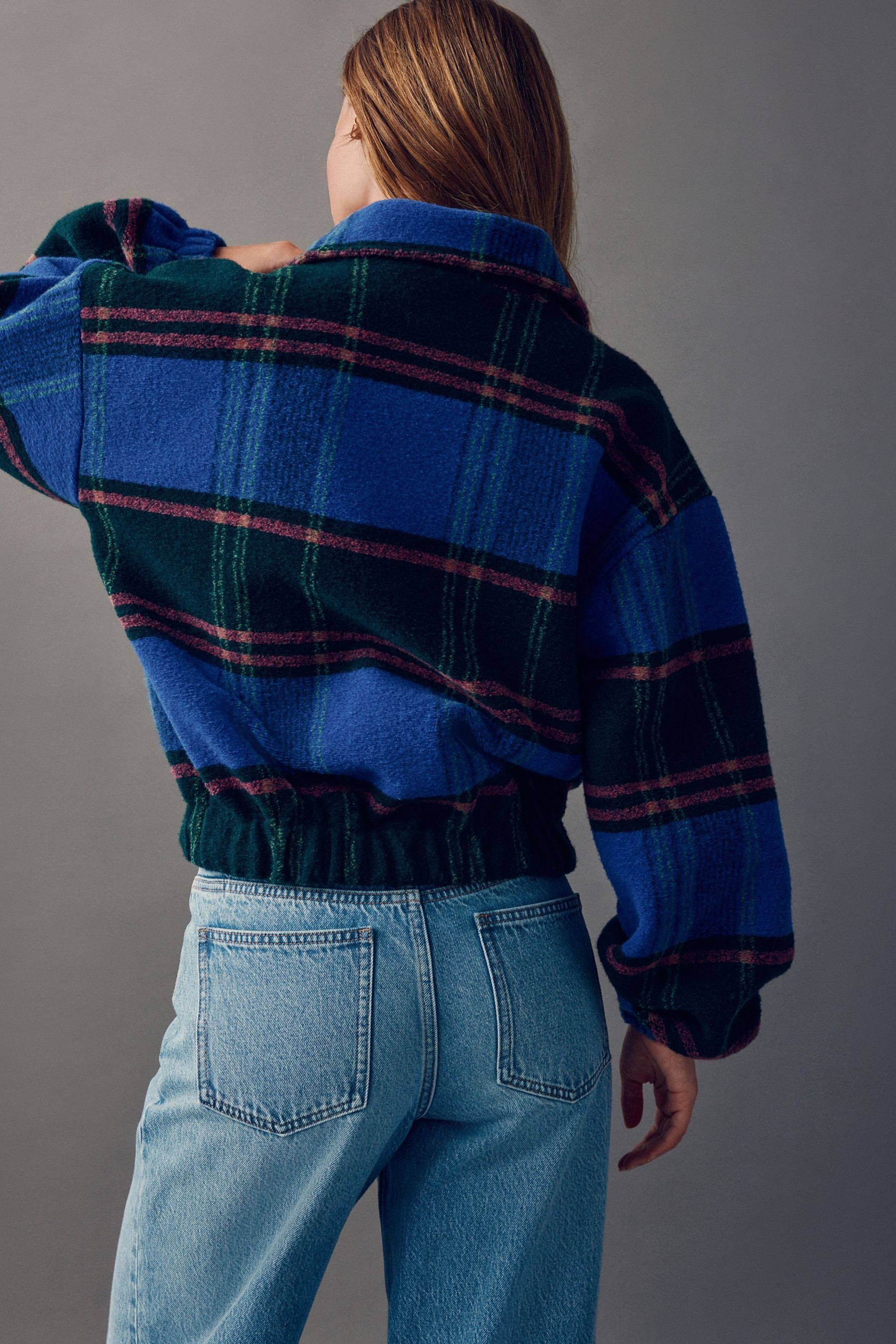 Next Fleecejacke Gerippte, karierte Fleecejacke mit Ballonsaum (1-St) günstig online kaufen