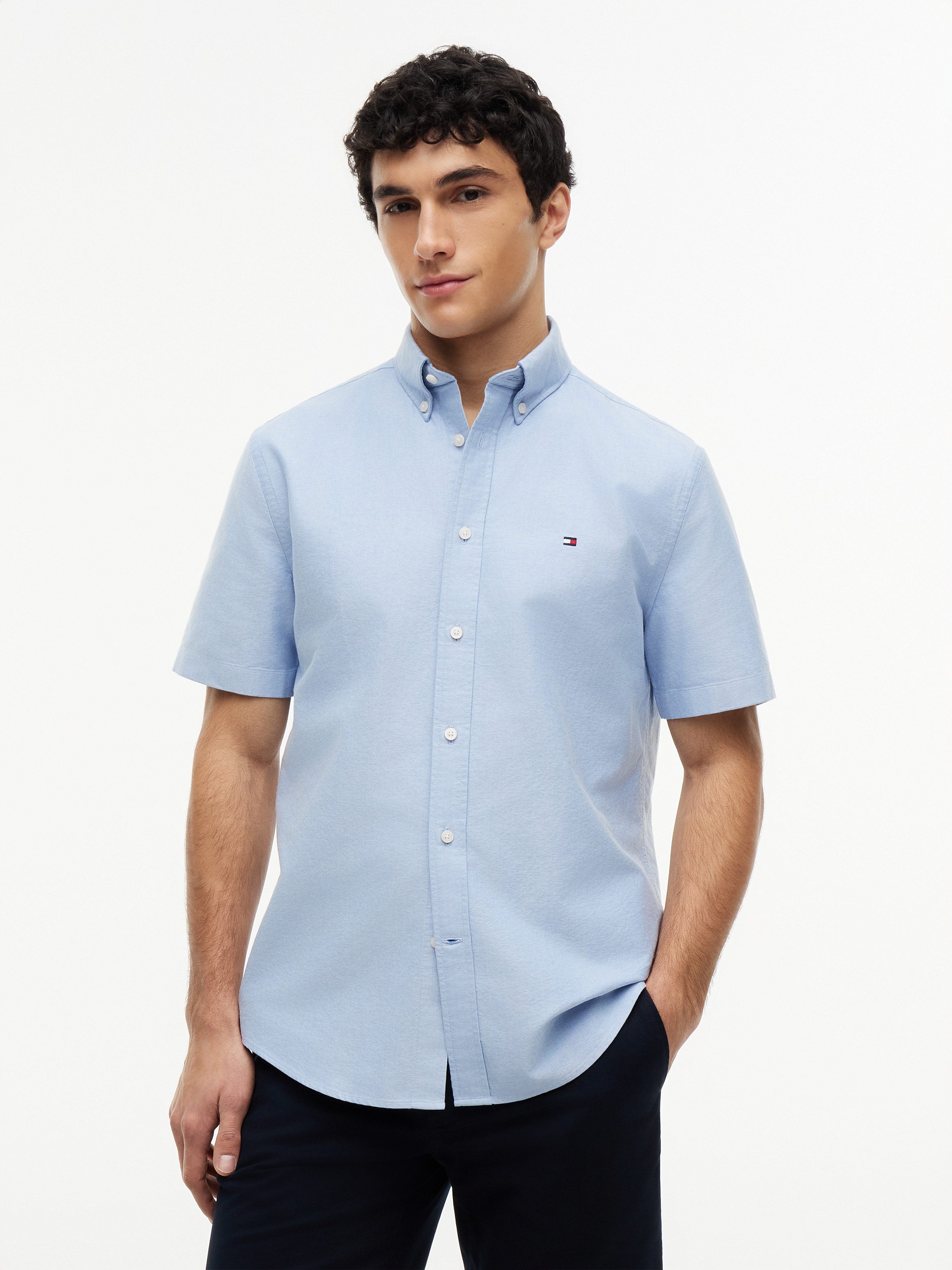 Tommy Hilfiger Kurzarmhemd HERITAGE OXFORD RF SHIRT S/S mit Button-down-Kragen, Regular Fit