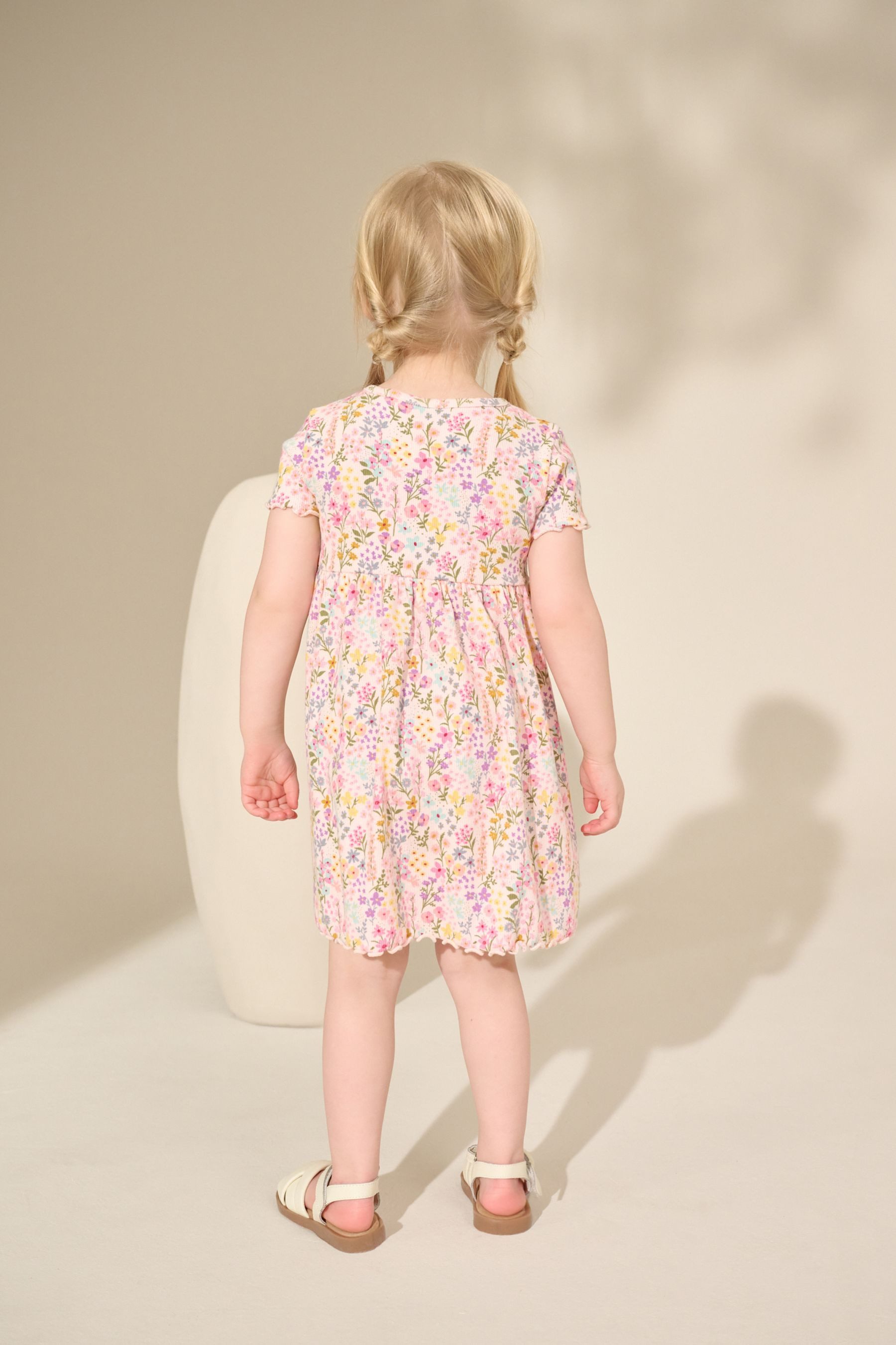 Next Jerseykleid Kurzärmeliges, geripptes Jersey-Kleid (1-tlg)