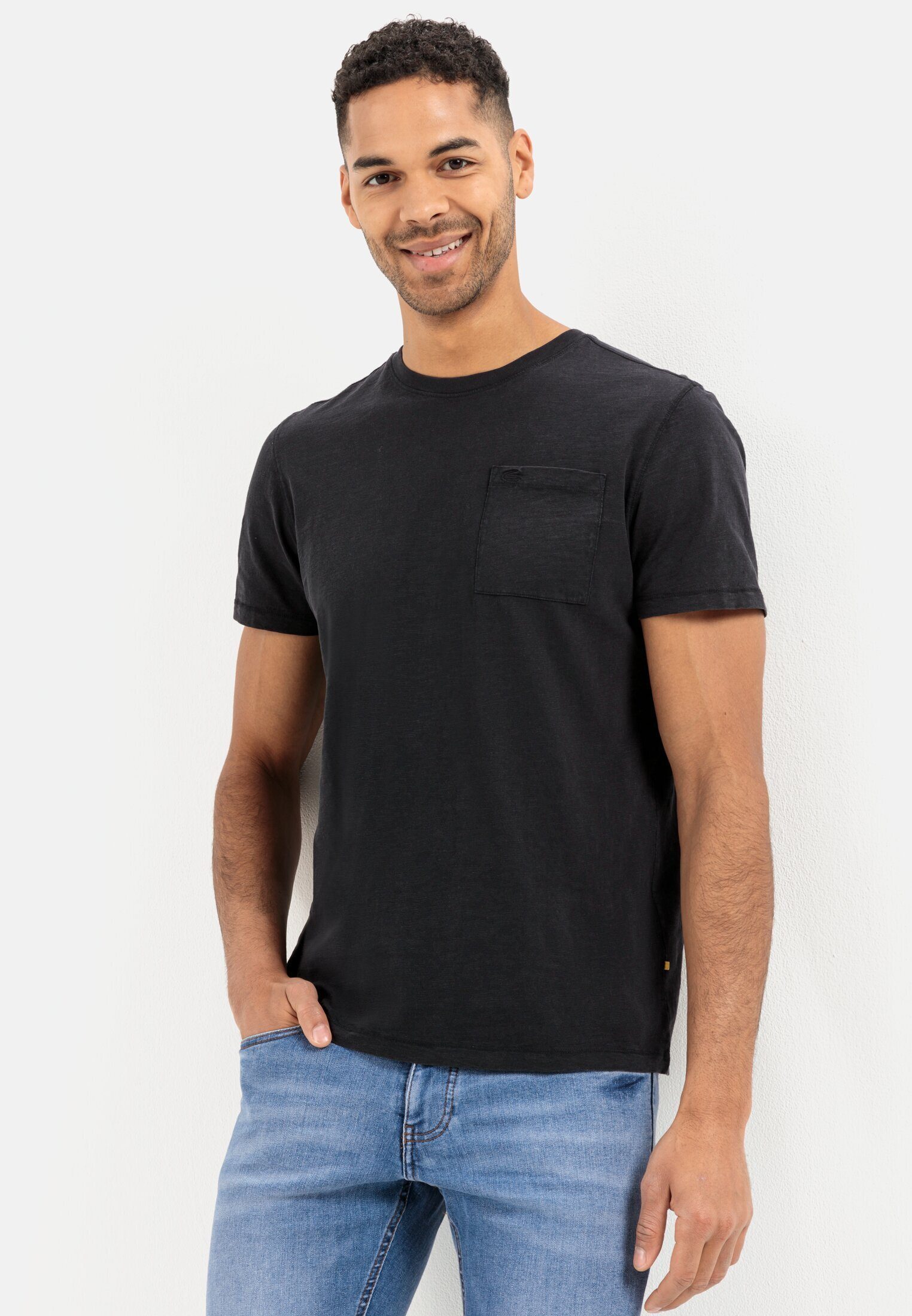 aus Schwarz active camel Bio-Baumwolle T-Shirt