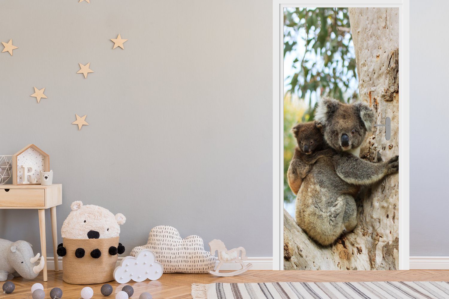 Fototapete St), Mädchen, cm - Baum Kinder Matt, Kind Junge - Türtapete bedruckt, - für Koalas Tür, Türaufkleber, 75x205 - - (1 MuchoWow