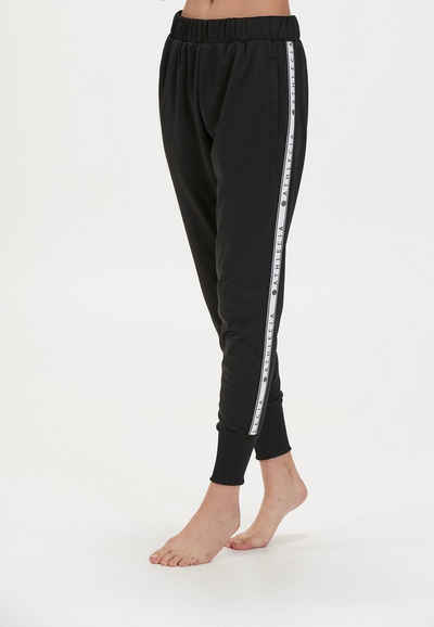 ATHLECIA Sweathose Sella mit hippen Logoprint-Streifen