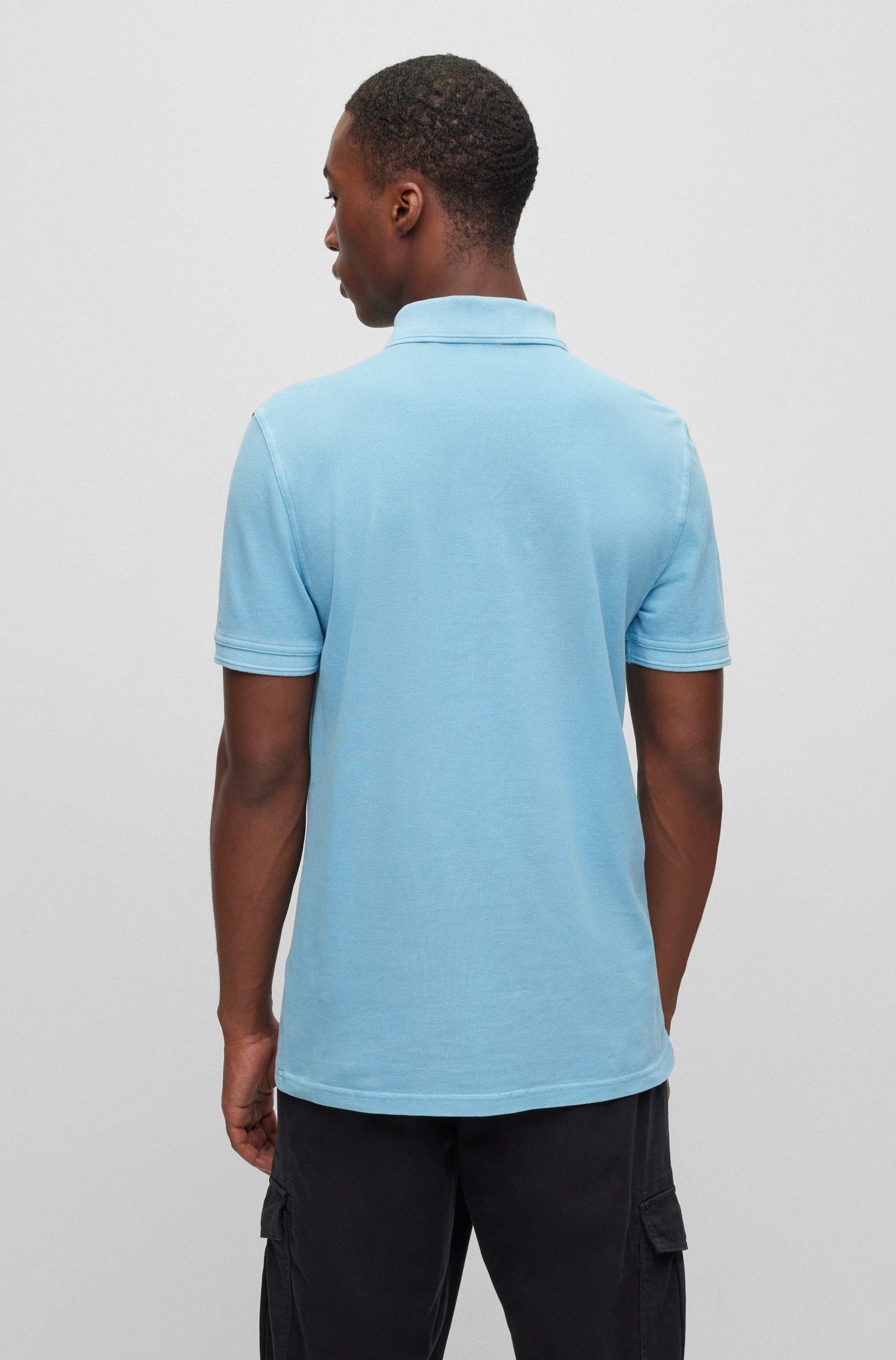 BOSS ORANGE Poloshirt Logoschriftzug 01 dezentem der 10203439 auf Blue2 Brust Open mit Prime