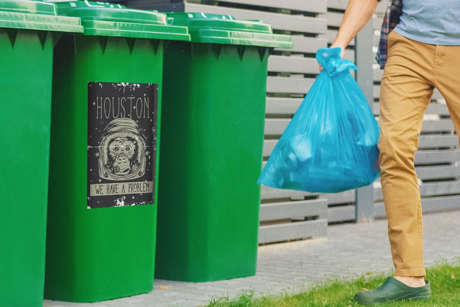 MuchoWow Wandsticker Poster - (1 Abfalbehälter - Sticker, Mülltonne, Weltraum Affe St), Mülleimer-aufkleber, Container
