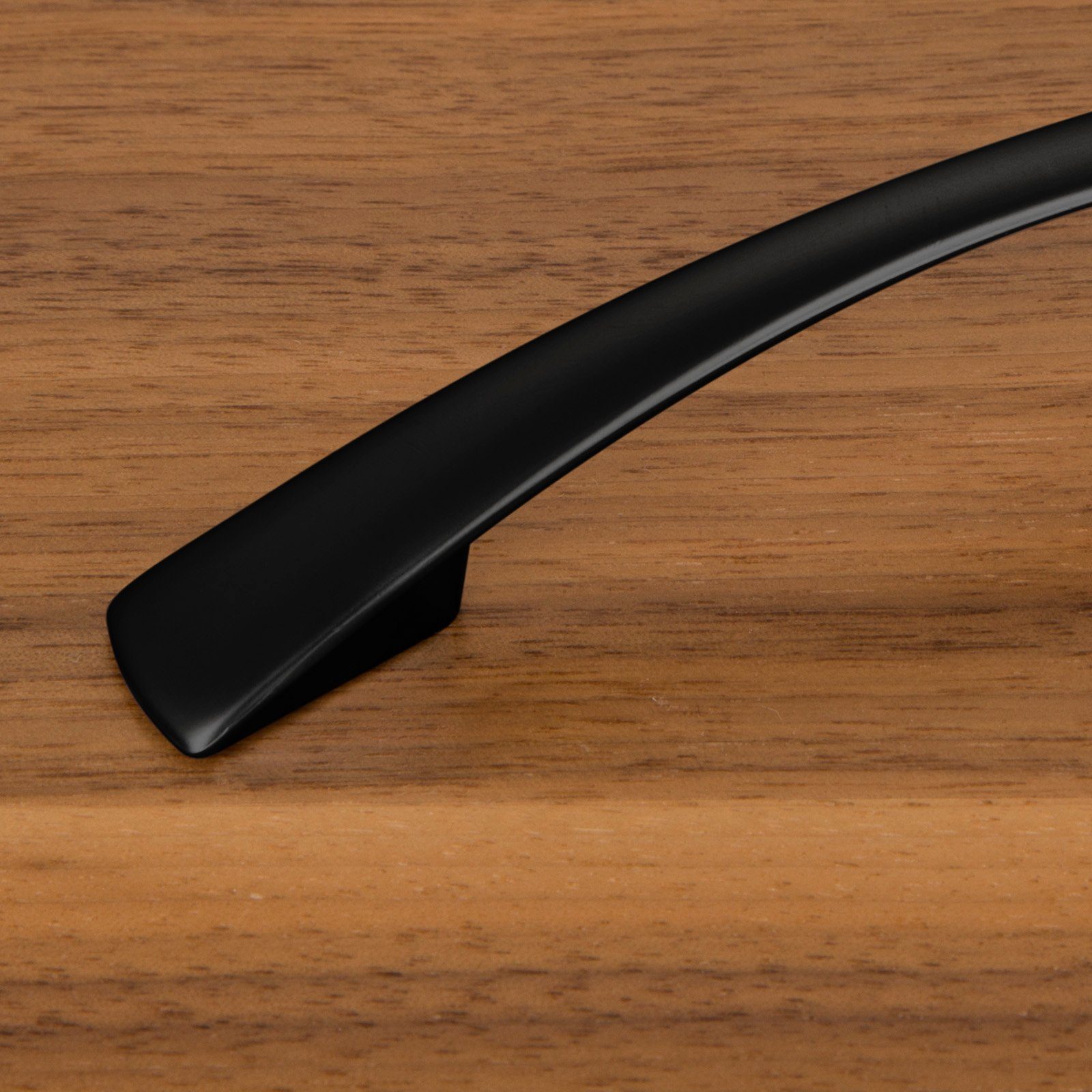 SO-TECH® Möbelgriff Bogengriff JAN Bohrlochabstände 96 - 128 mm, BA 96 mm Schwarz matt - inkl. Schrauben