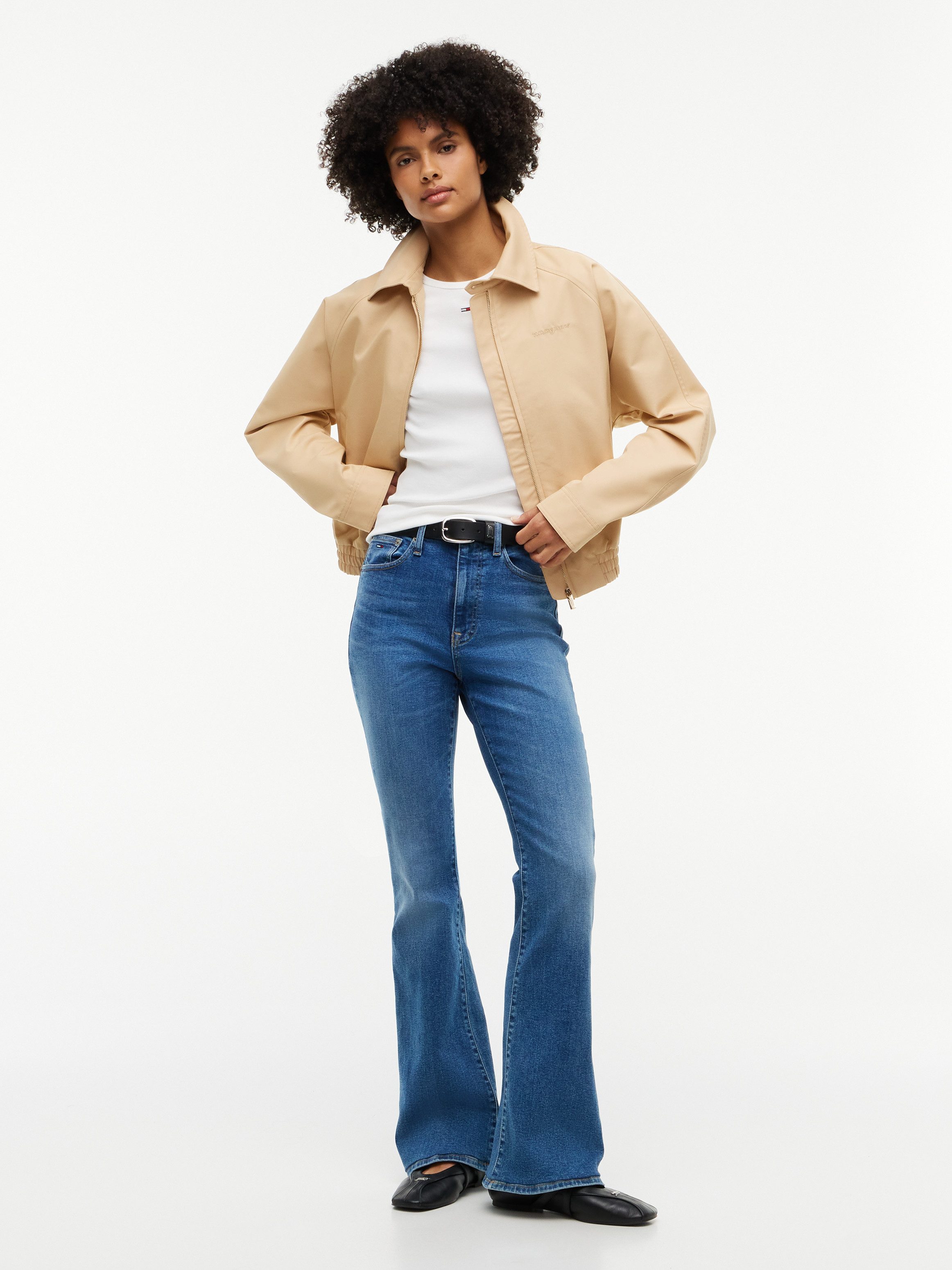 Tommy Jeans Bootcut-Jeans SYLVIA HIGH RISE BOOTCUT DJ0239 Baumwollmischung – Bild 5 von 5