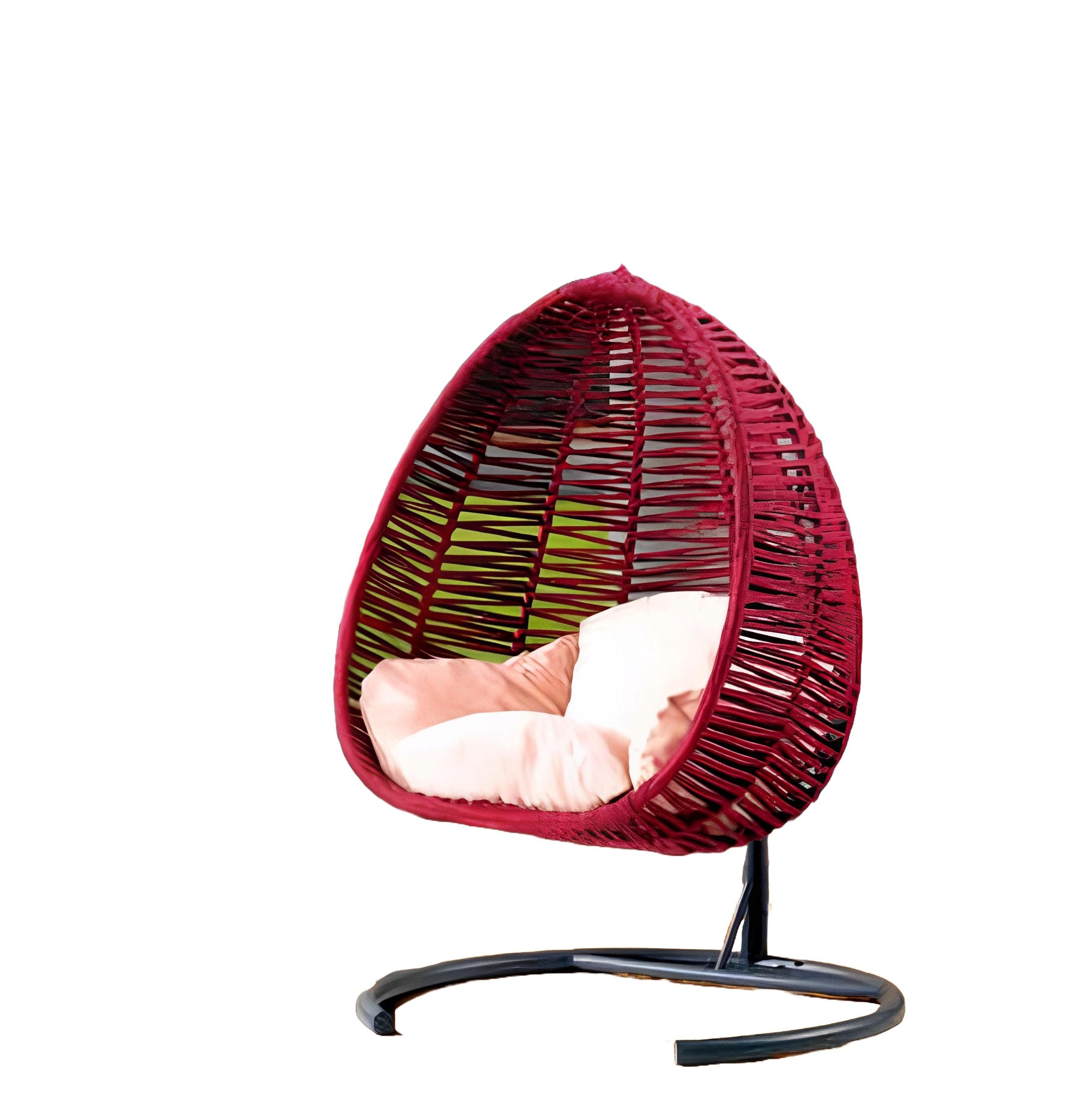 Xlmoebel Sessel Neu: Bequemer Entspannungssessel aus rotem Rattan in ovaler (Veranda Schalensessel), Hergestellt in Europa