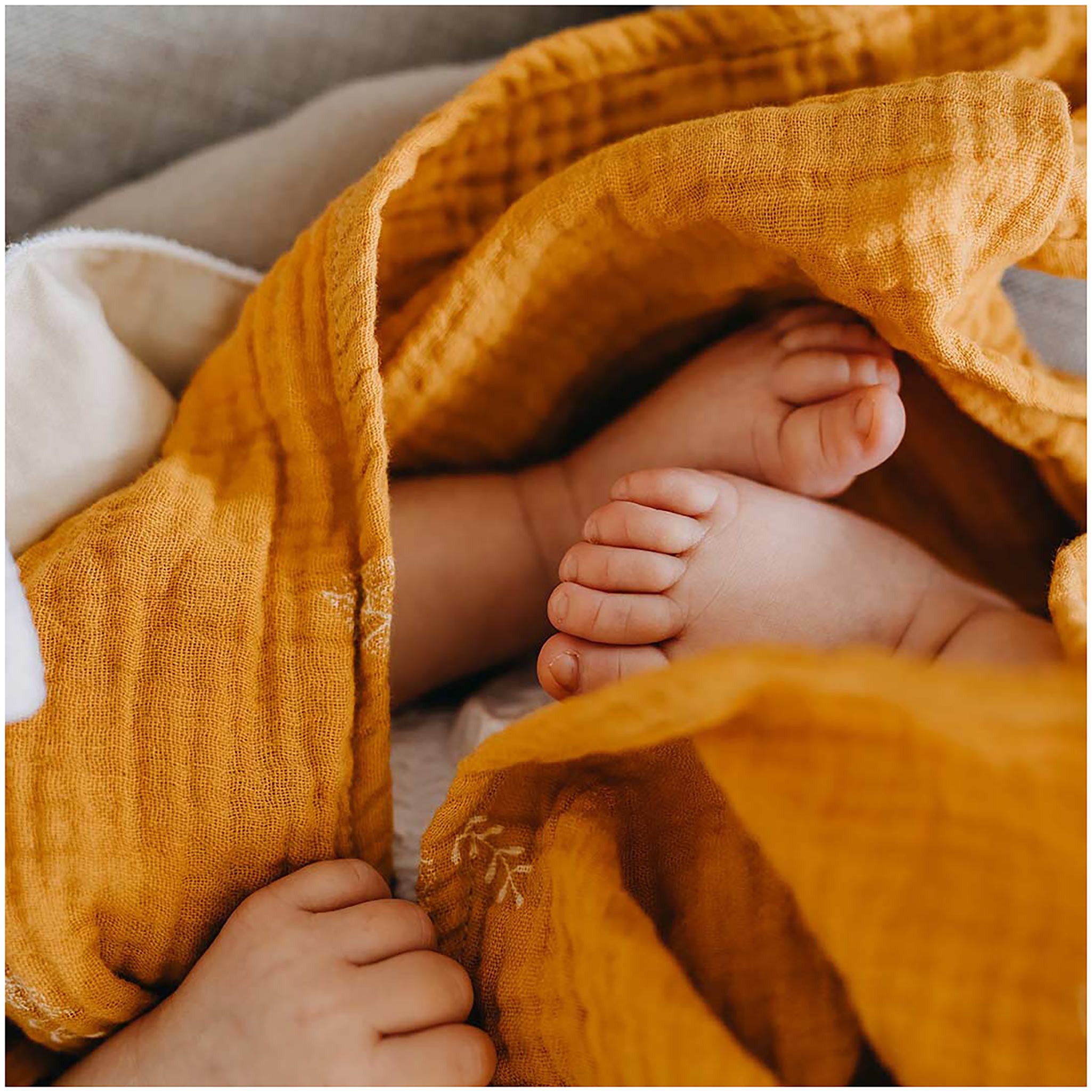 maDDma Stoff 50x130cm Musselin Stoff uni Meterware Mulltuch, dry rose