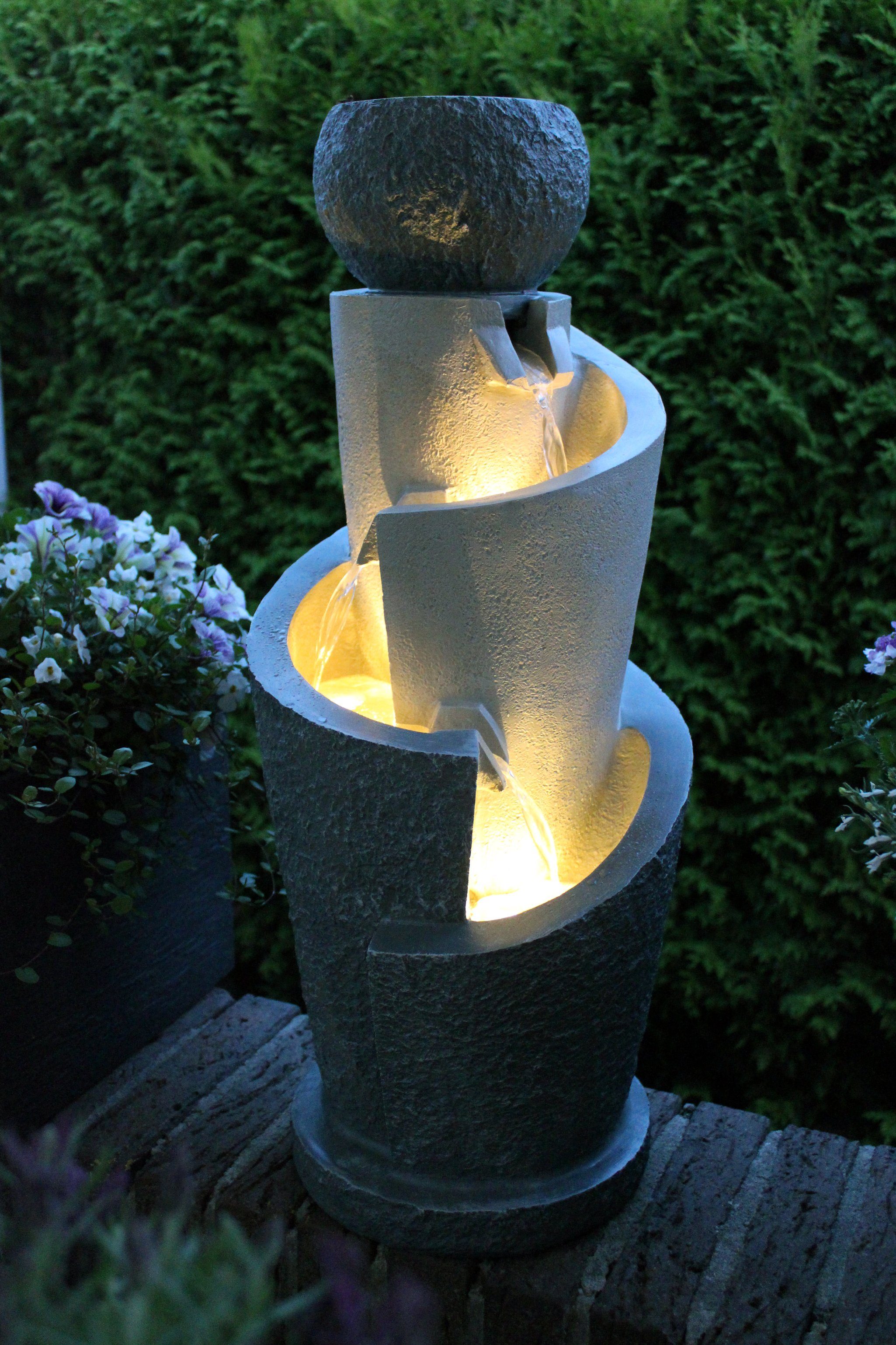 Arnusa Gartenbrunnen Springbrunnen mit LED Beleuchtung inkl. Dekobecken