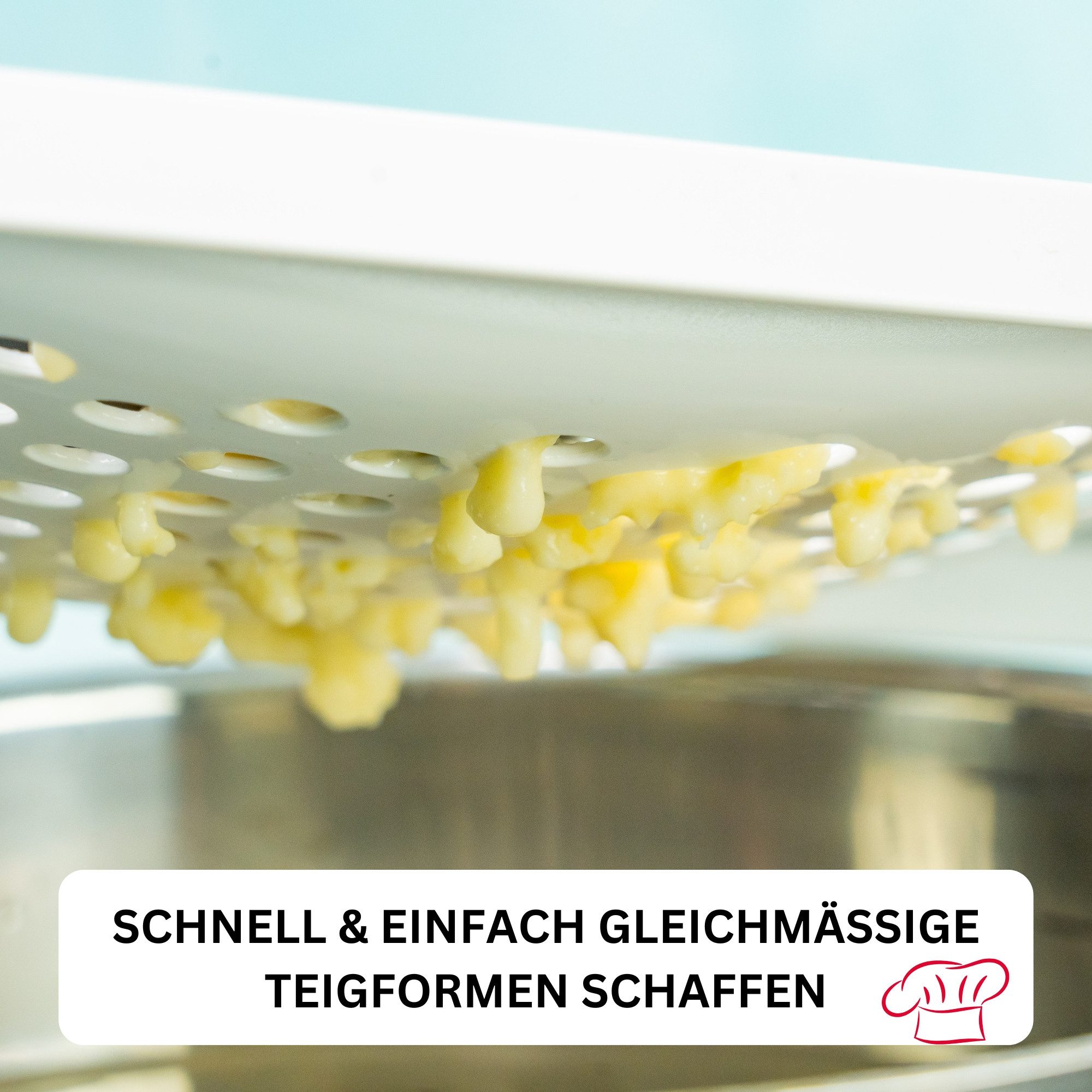 WESTMARK Spätzlereibe Set, 2tlg., 1 Spätzlereibe mit flexiblem Schaber, Spatzl + 1 Schöpflöf, ABS, PA, inkl. Schöpflöffel
