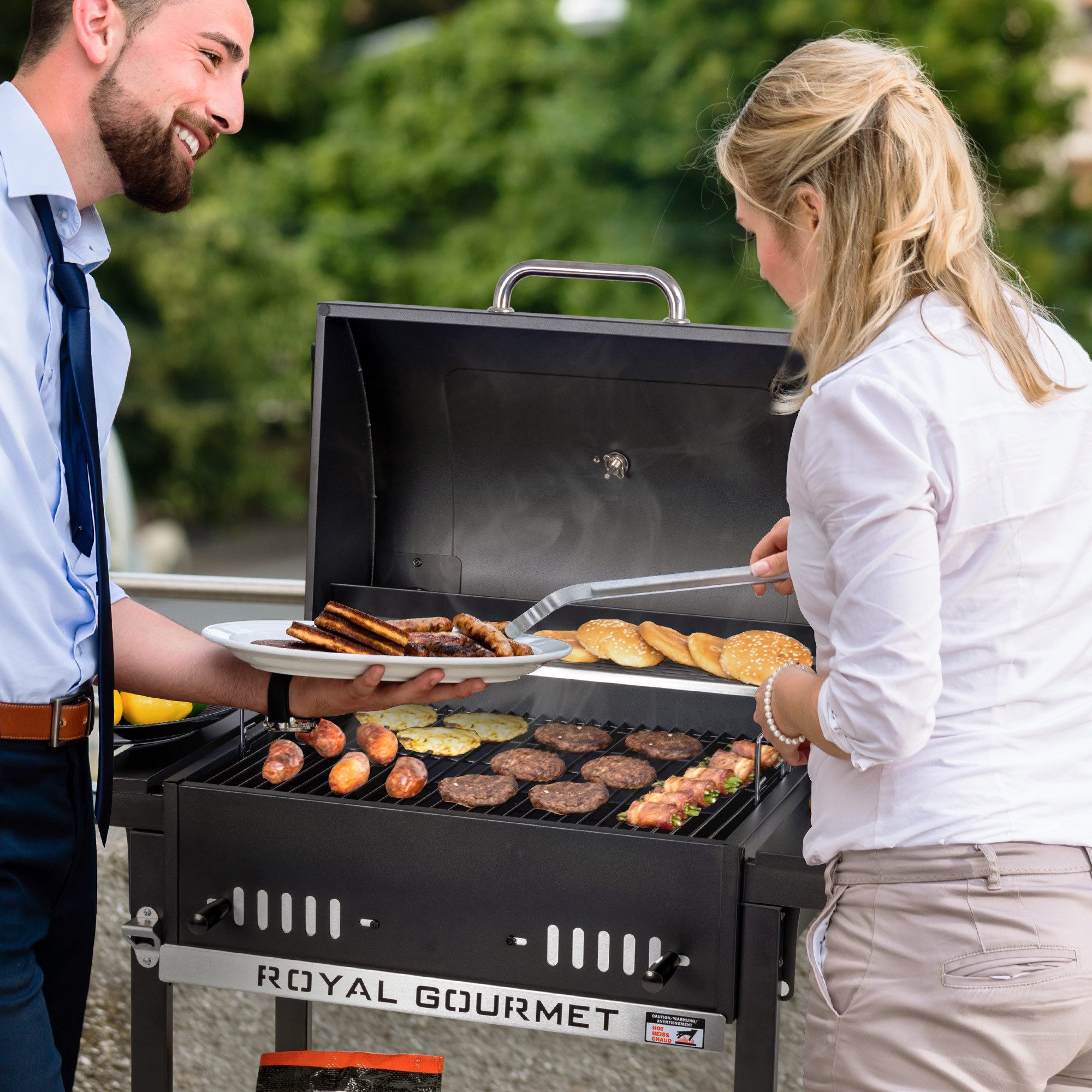 Royal Gourmet Holzkohlegrill Grillwagen mit klappbaren Seitenablagen, mit Decekl und Thermometer, schwarz