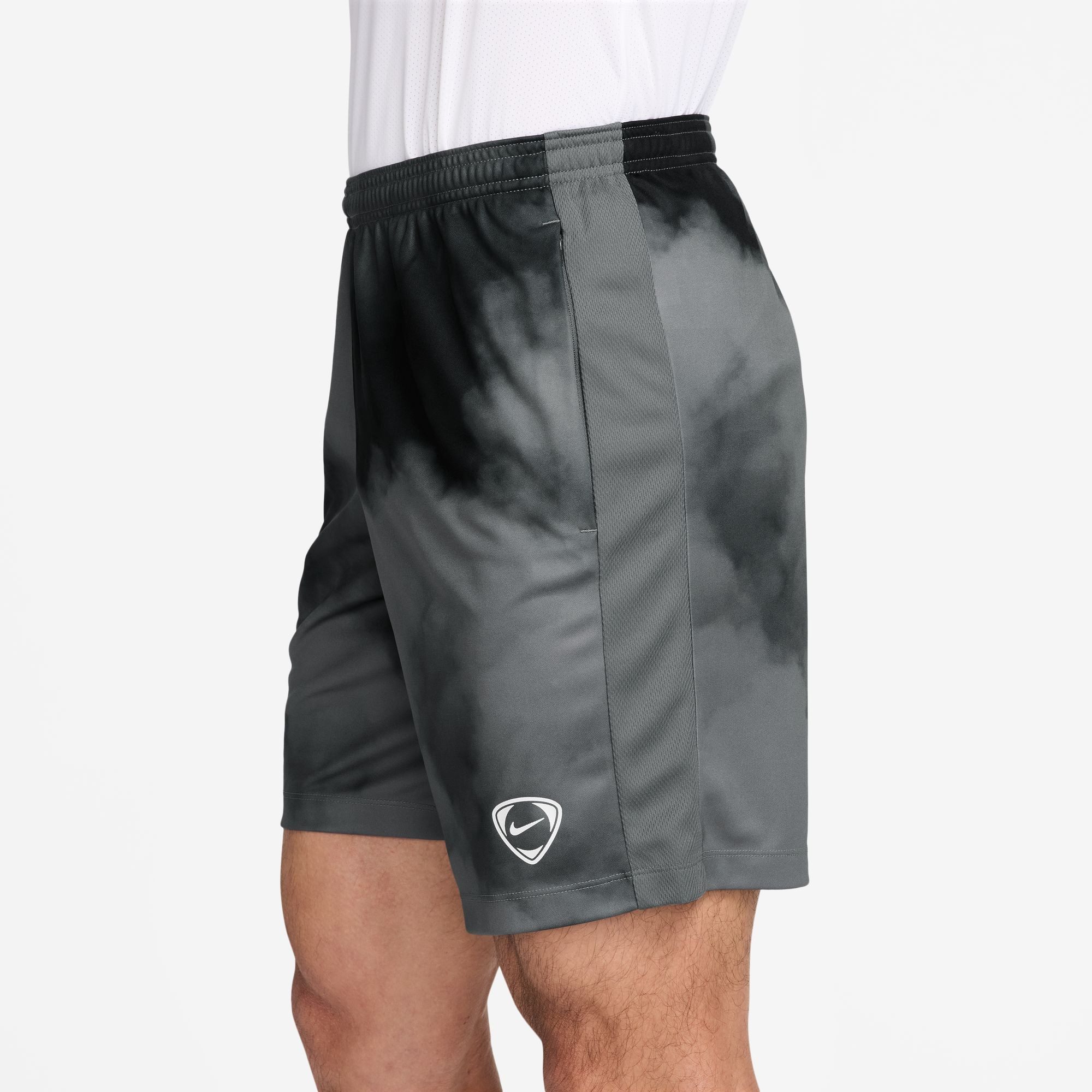 Nike Shorts M NK DF ACD+ SHORT GX AOP schnell trocknend, aus Polyester, Shorts-Design