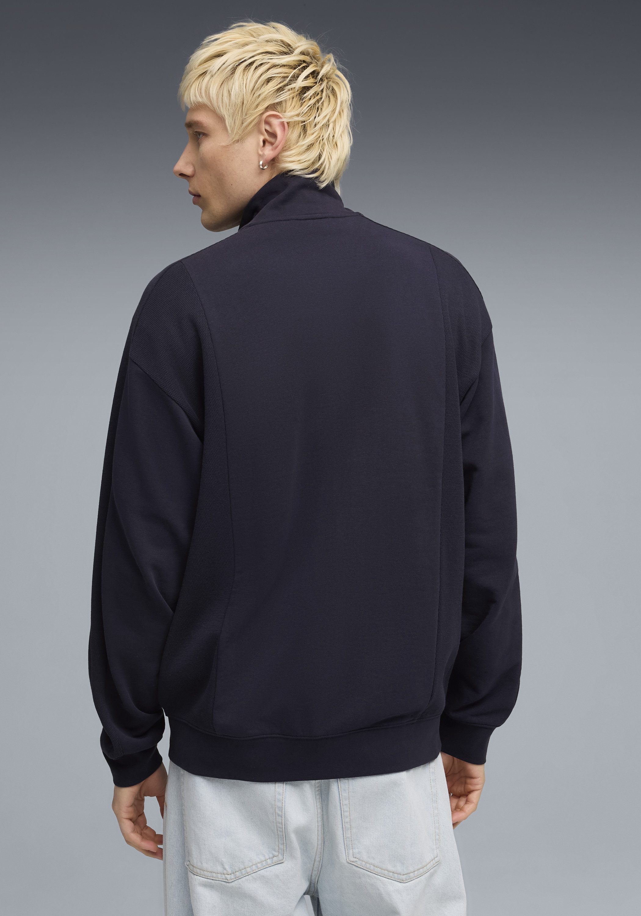 PUMA Sweatjacke CLASS RELAXED PINNACLE TRACK JACKET TR normale Kragenform, für vielseitige Aktivitäten und Freizeit