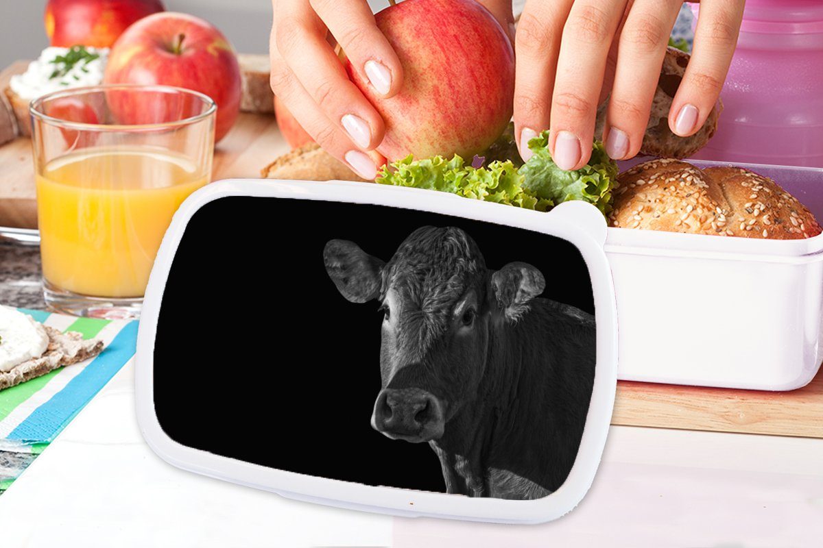 Weiß Brotbox MuchoWow - Schwarz Mädchen Tiere (2-tlg), Lunchbox - Brotdose, für - Erwachsene, und und Porträt, - Kuh Kinder Jungs Kunststoff, für