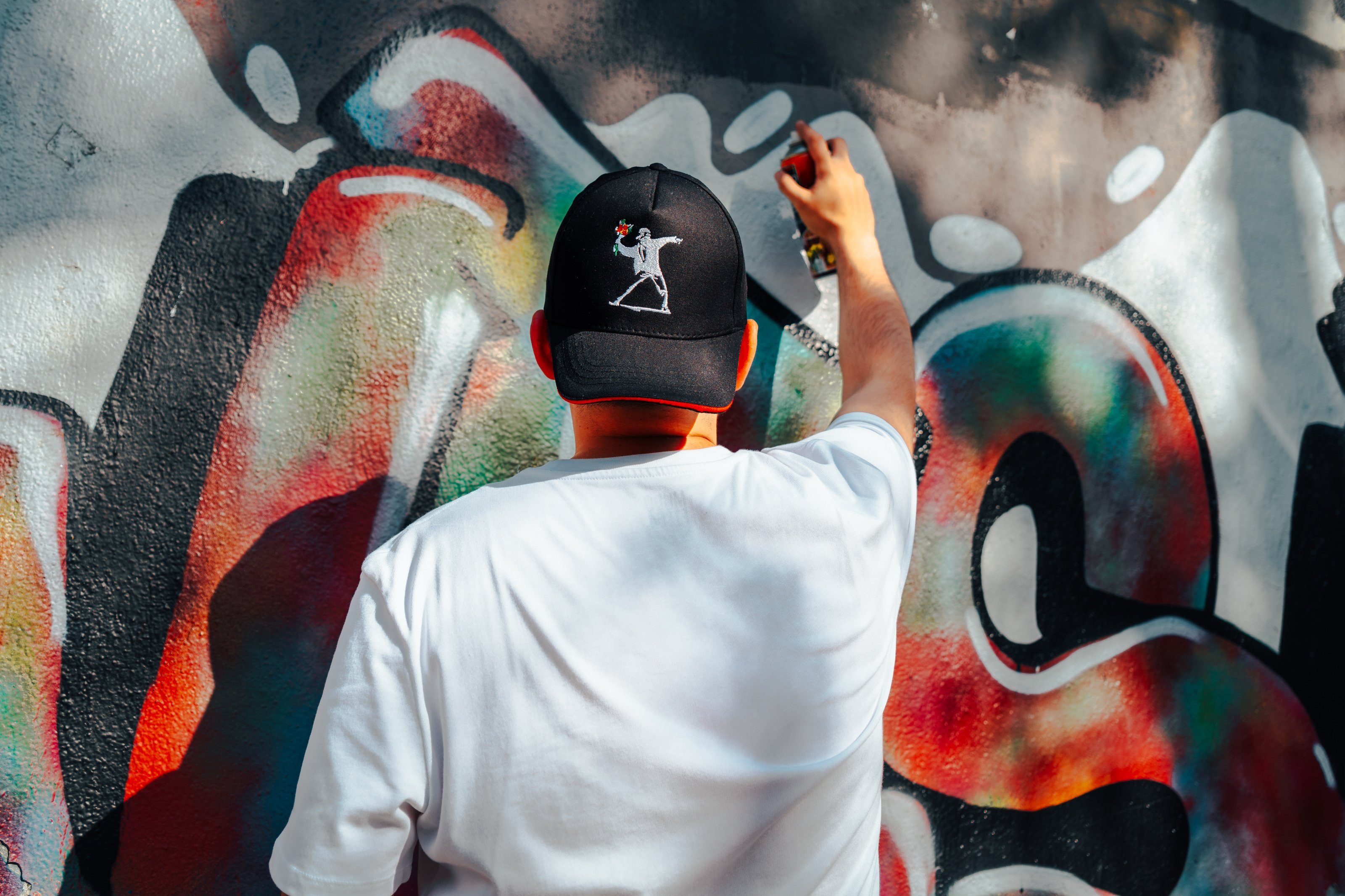 AvantgART Baseball Cap Banksy Kunstdruck, Mädchen mit Herz, Trucker Caps