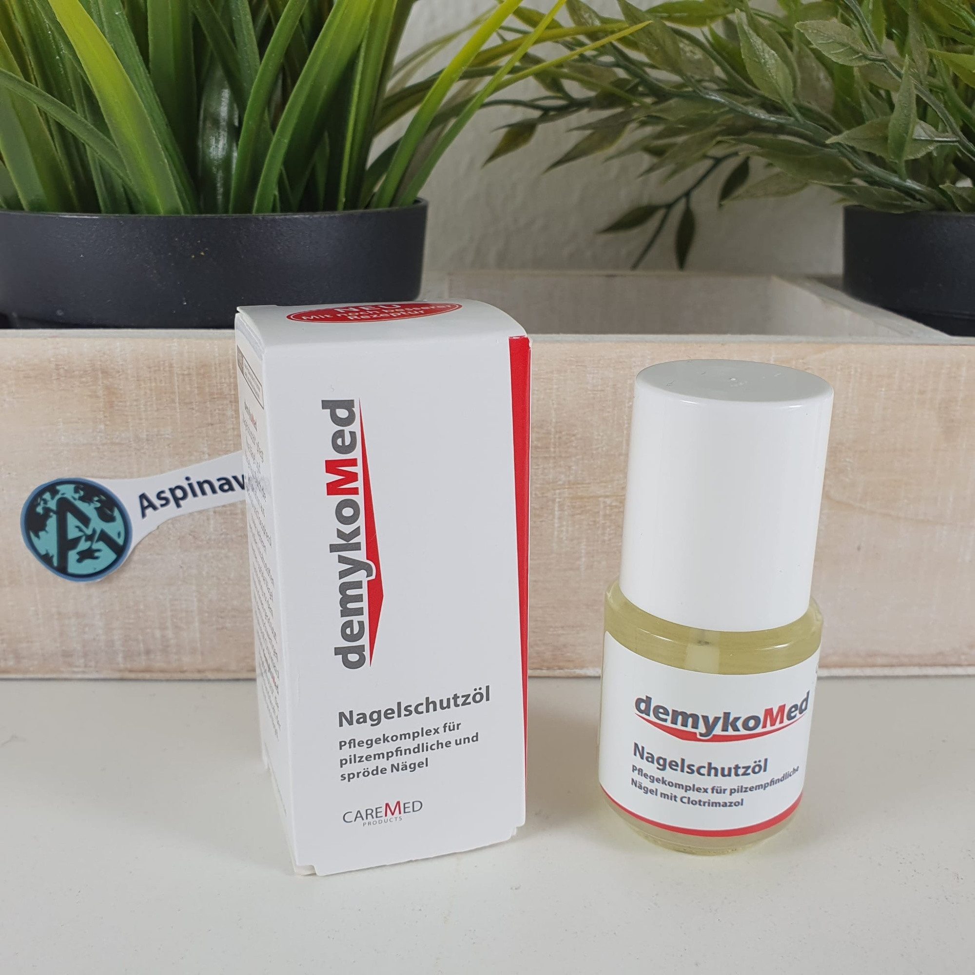 Fußcreme Nagelschutzöl 15 ml mit Pinsel gegen Fußpilz