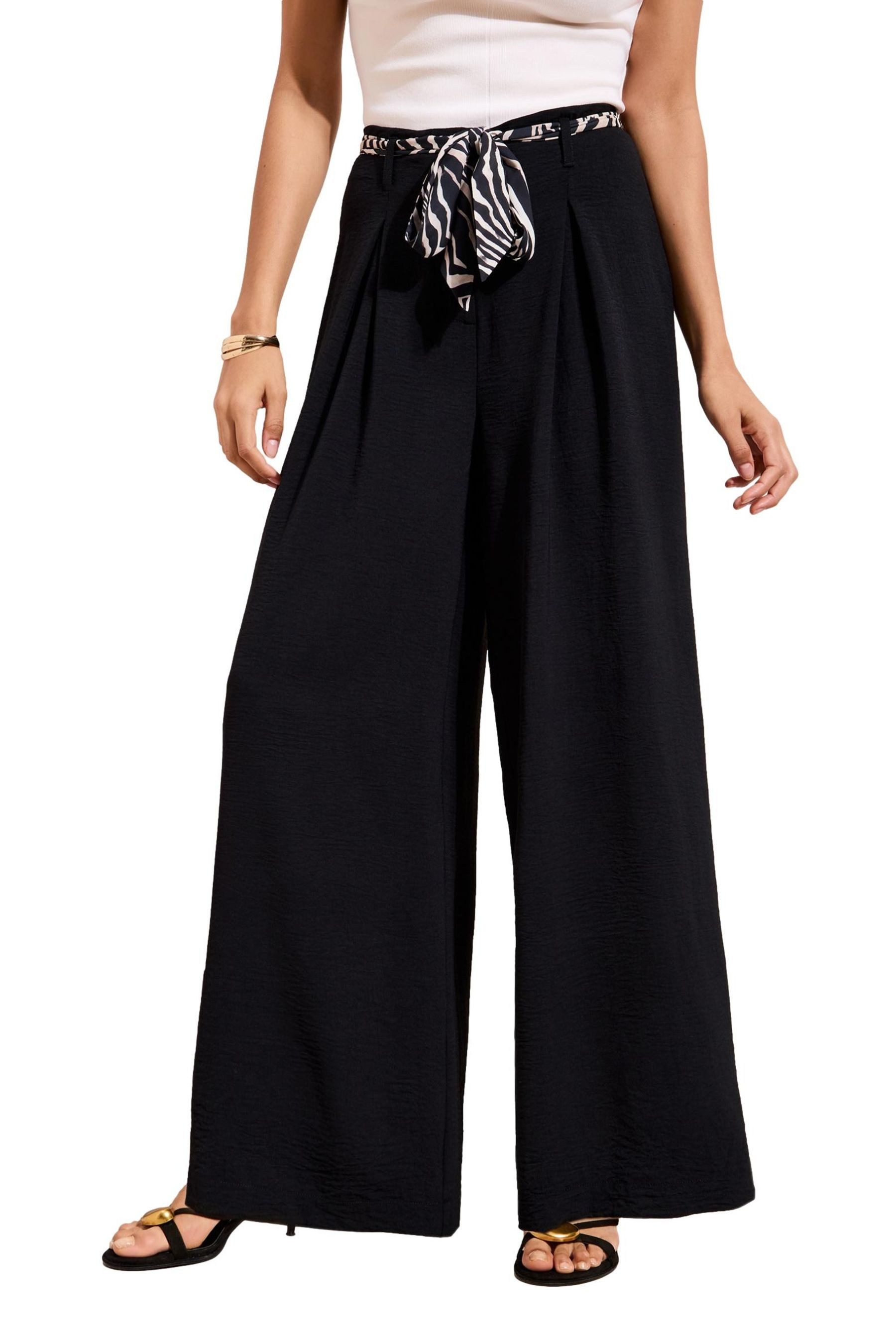 Friends Like These Anzughose Friends Like These Tailored Fit Hose mit Schal (1-tlg)