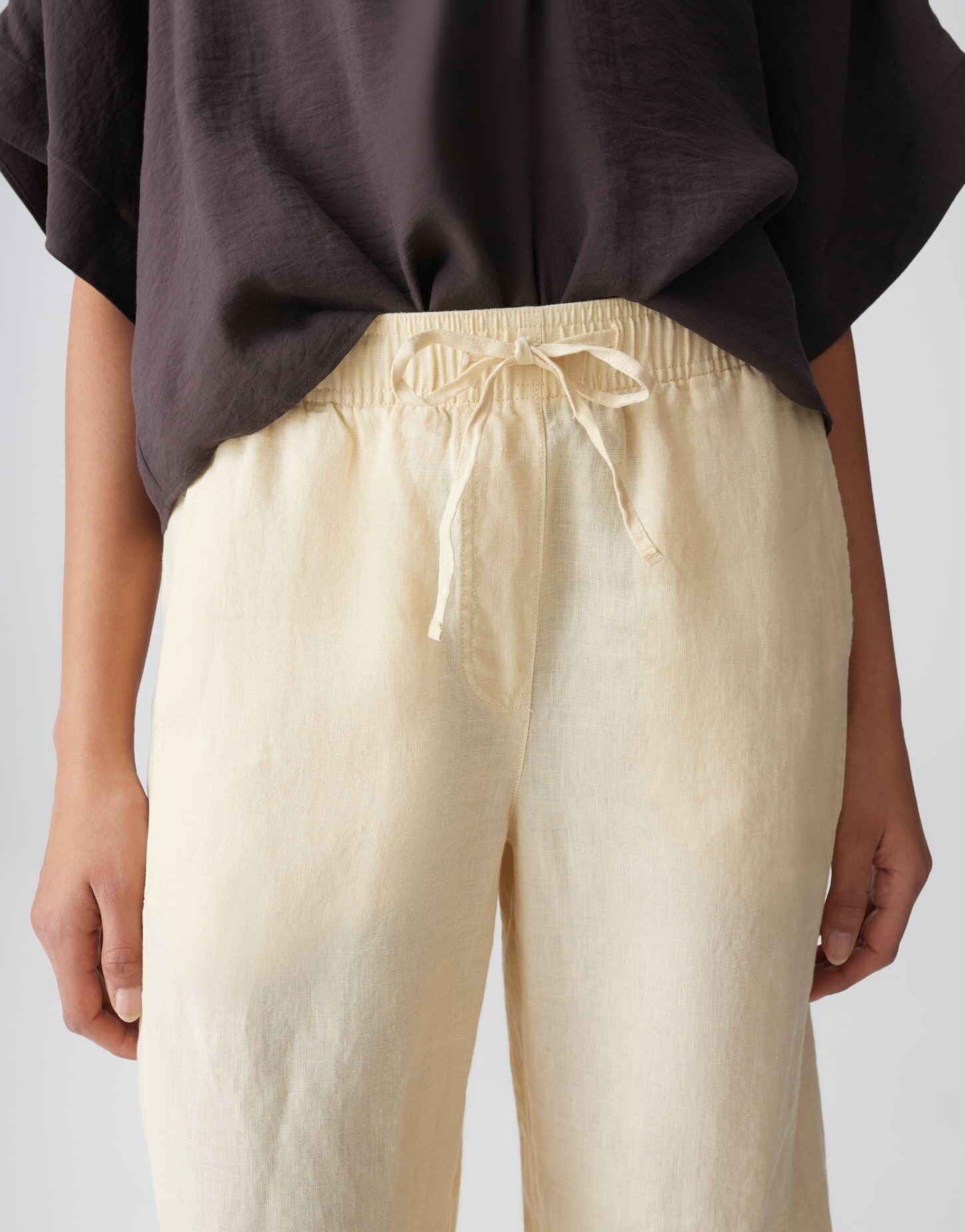 OPUS Stoffhose Mileni resort aus Webware mit Leinenstruktur Mit Eingrifftaschen für praktische Alltagslooks – Bild 4 von 5