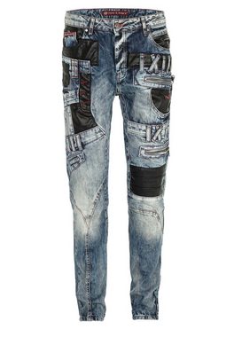 Cipo & Baxx Bequeme Jeans mit Kunstleder-Applikationen in Straight Fit