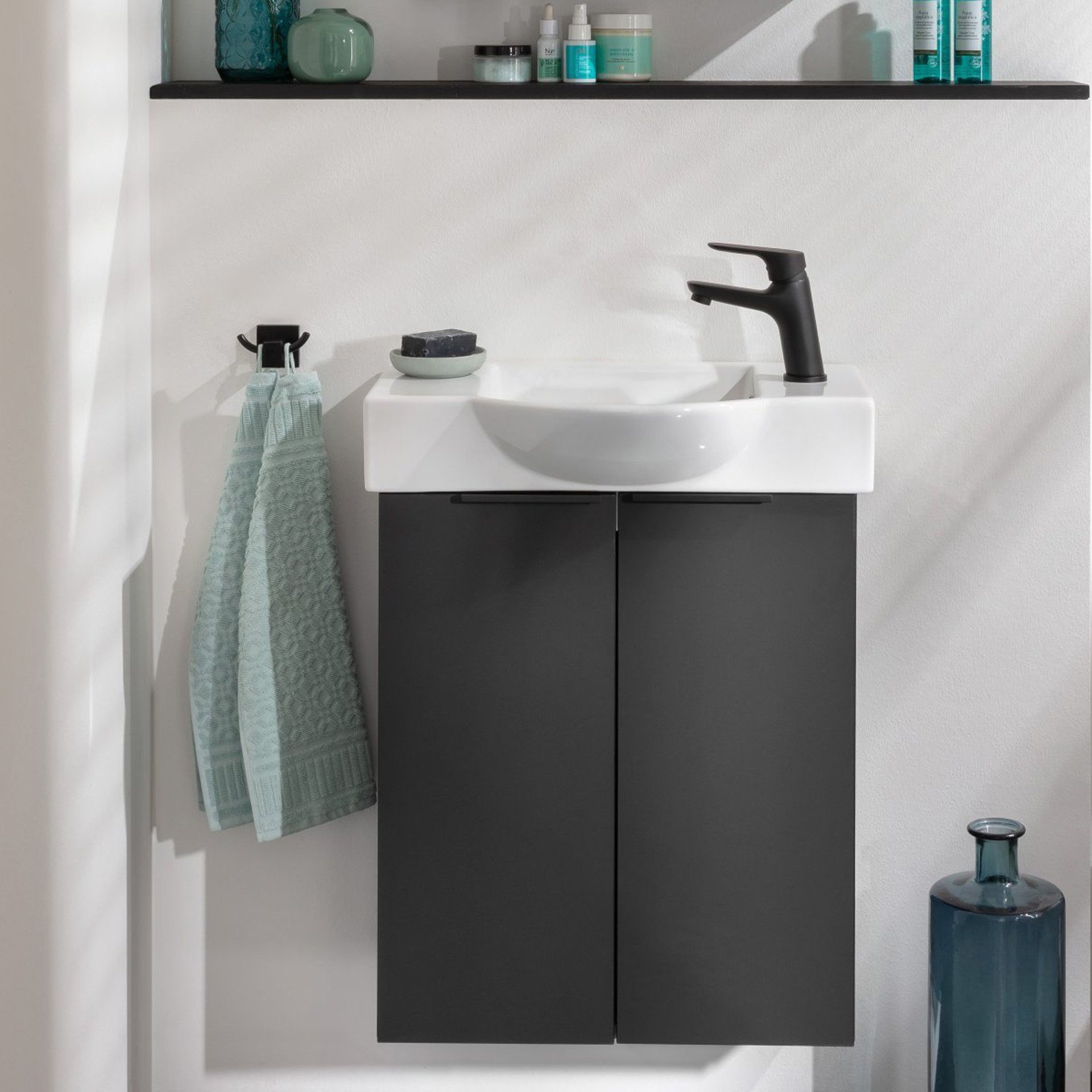 FACKELMANN Badmöbel-Set Badmöbel-Set, Waschtisch-Kombination, Badezimmermöbel, Gäste-WC Set