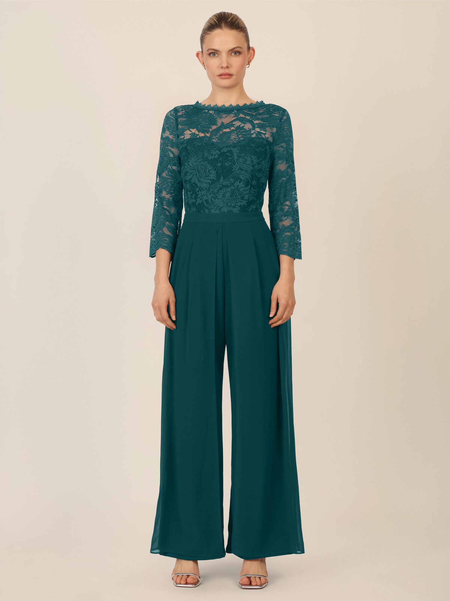 Apart Jumpsuit mit Spitzentop und weitem Bein günstig online kaufen