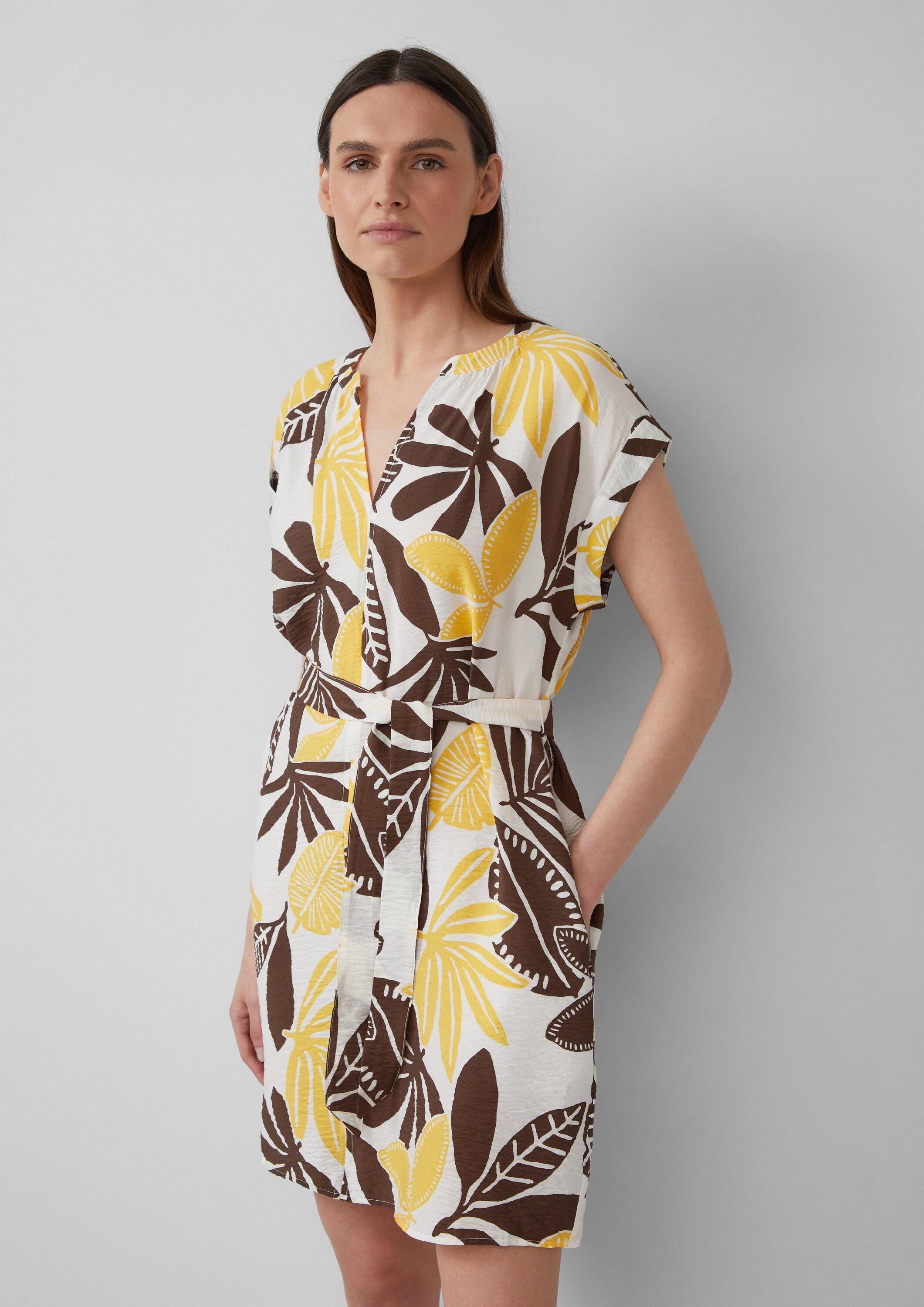 s.Oliver Minikleid Kleid Kurzes Kleid aus Viskosemix im Relaxed Fit