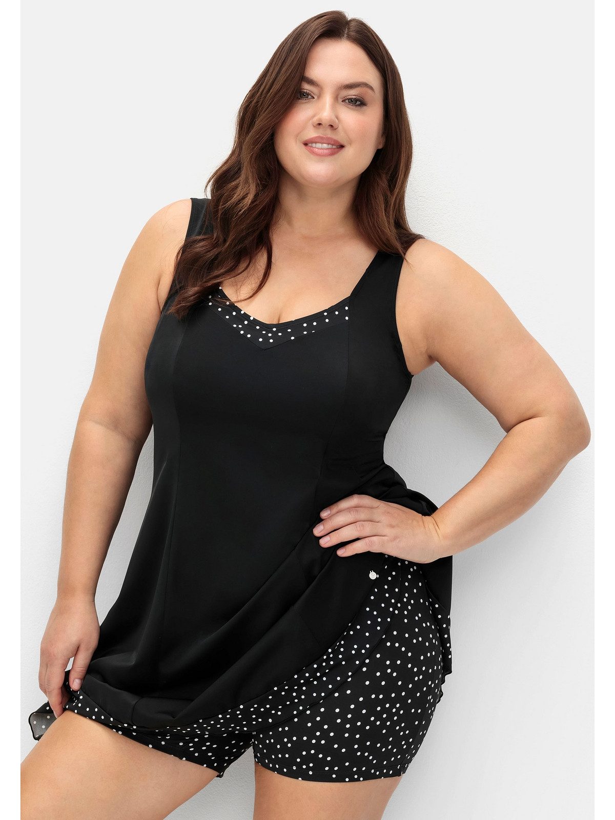 Sheego Badekleid Große Größen mit Pünktchen und integrierter Hose