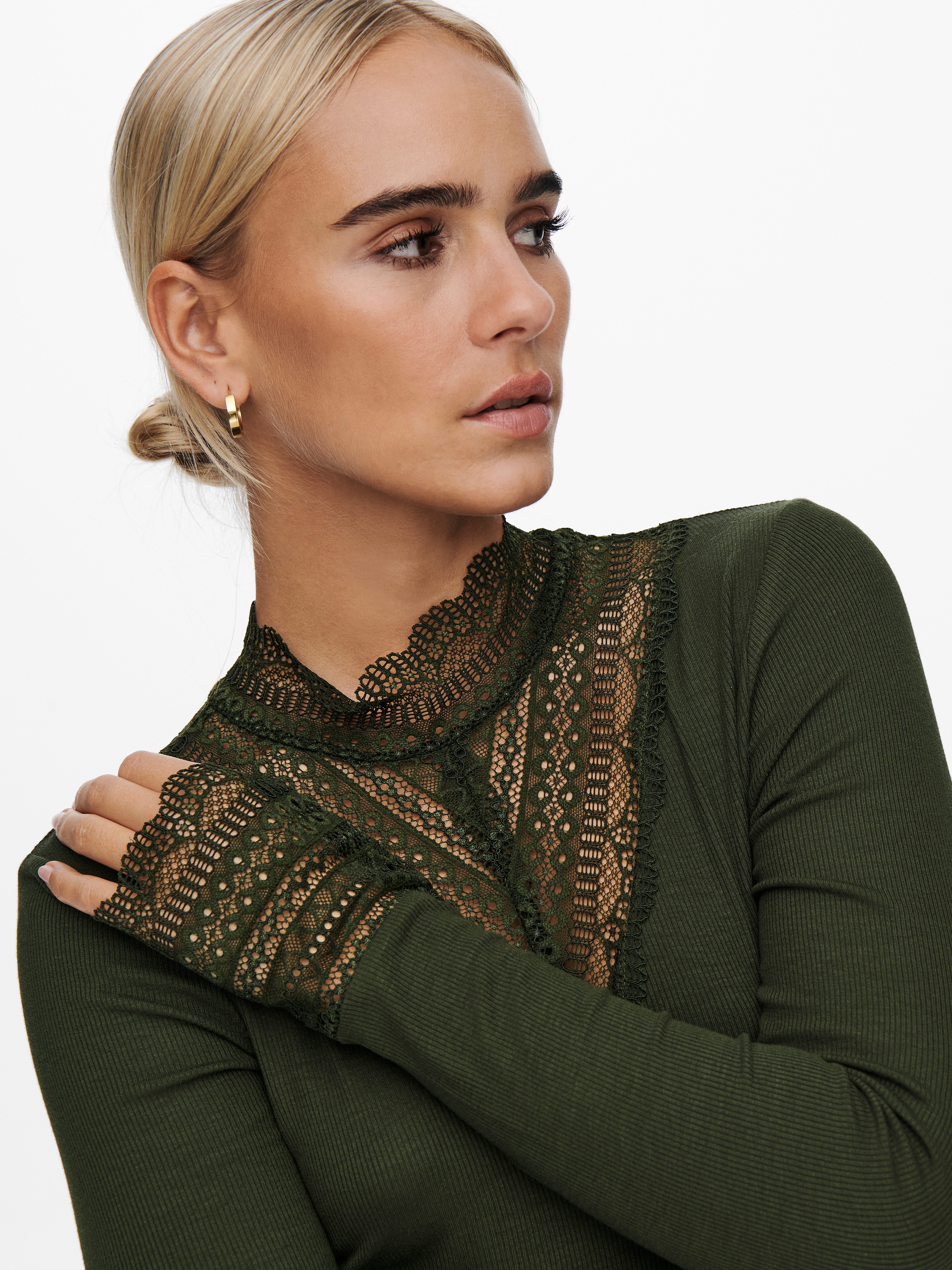 ONLY Spitzenshirt ONLTILDE L/S HIGH NECK günstig online kaufen