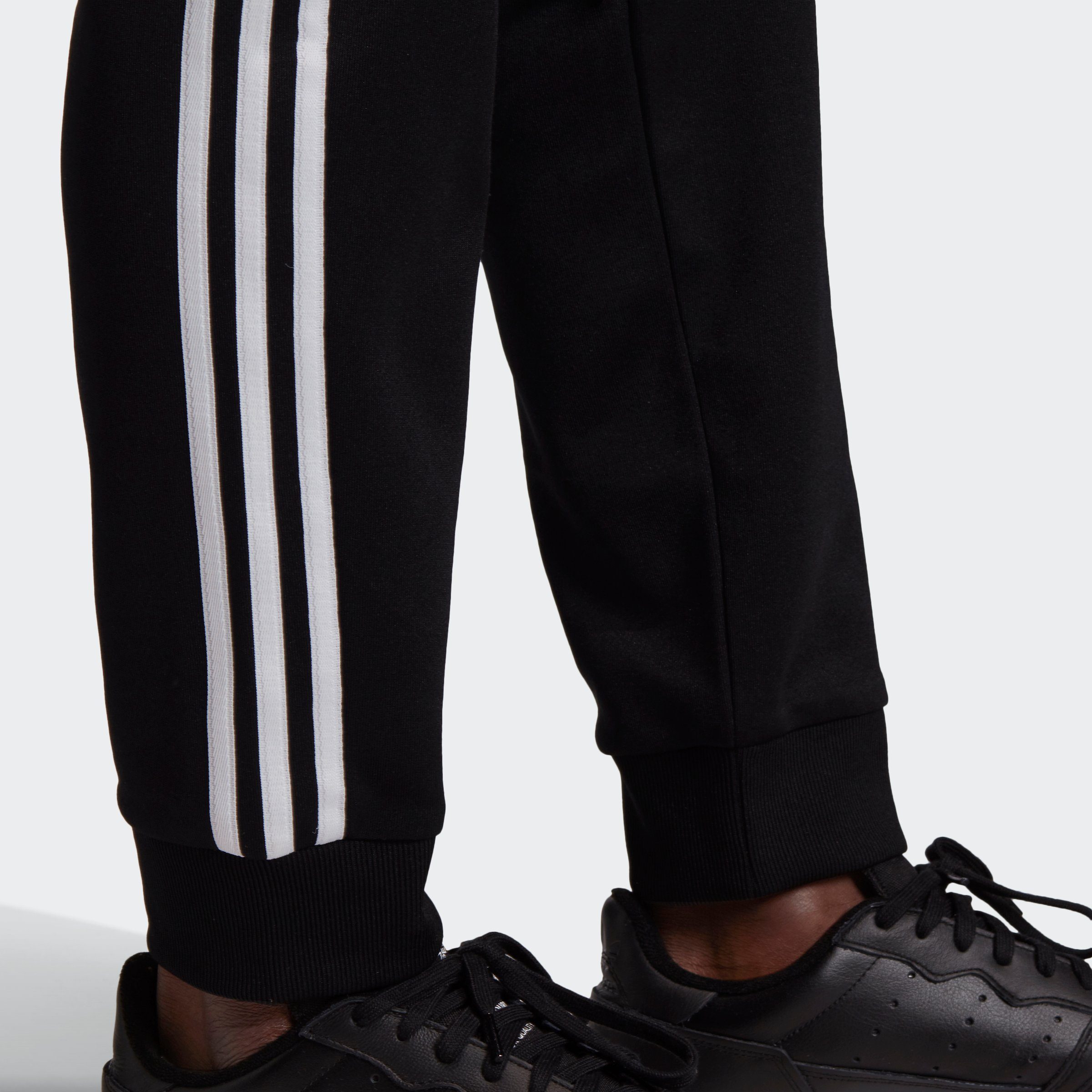 adidas Originals (1-tlg) CLASSICS ADICOLOR BLACK/WHITE SST Jogginghose