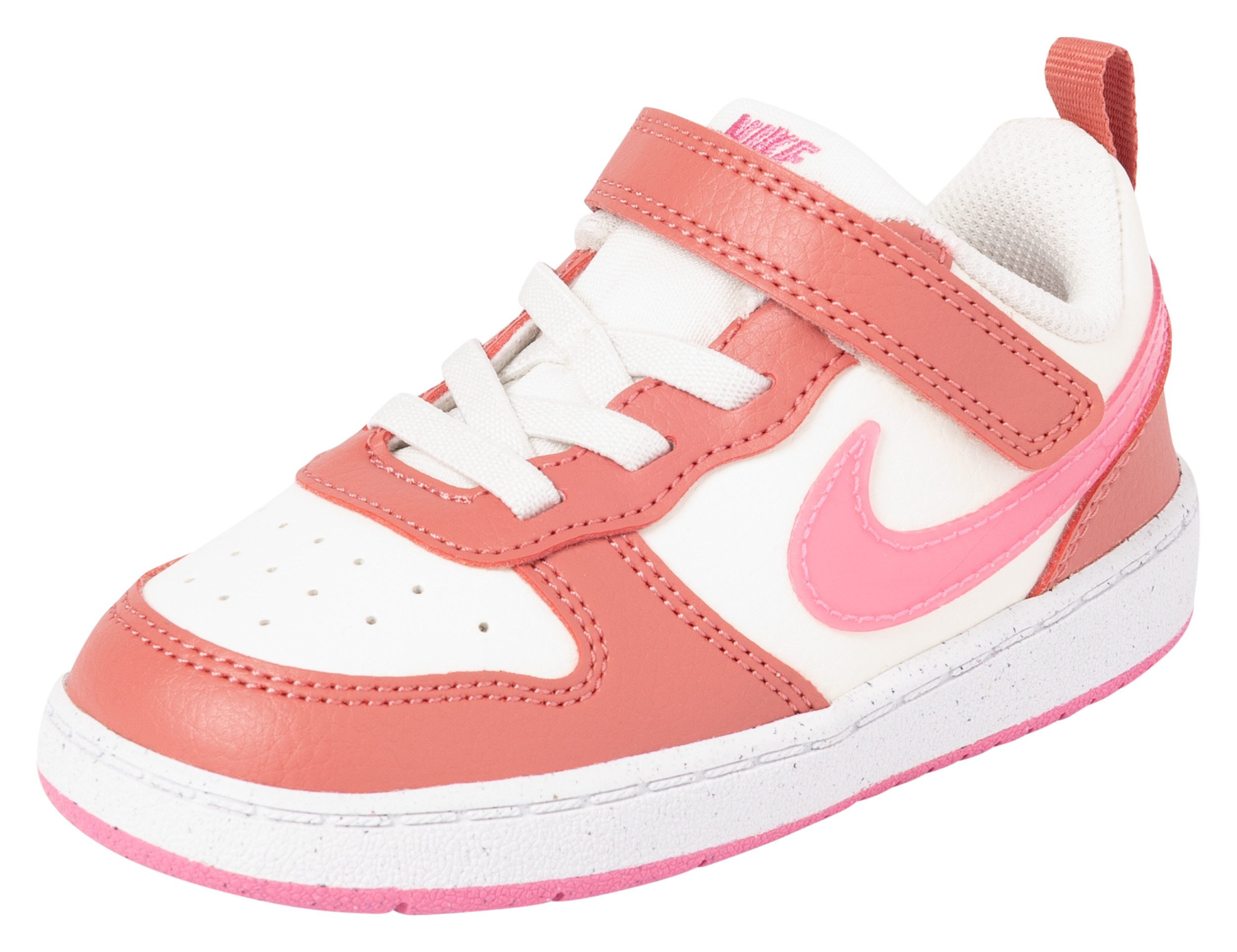 Nike Sportswear Court Borough Low Sneaker (für Kinder) Design auf den Spuren des Air Force 1