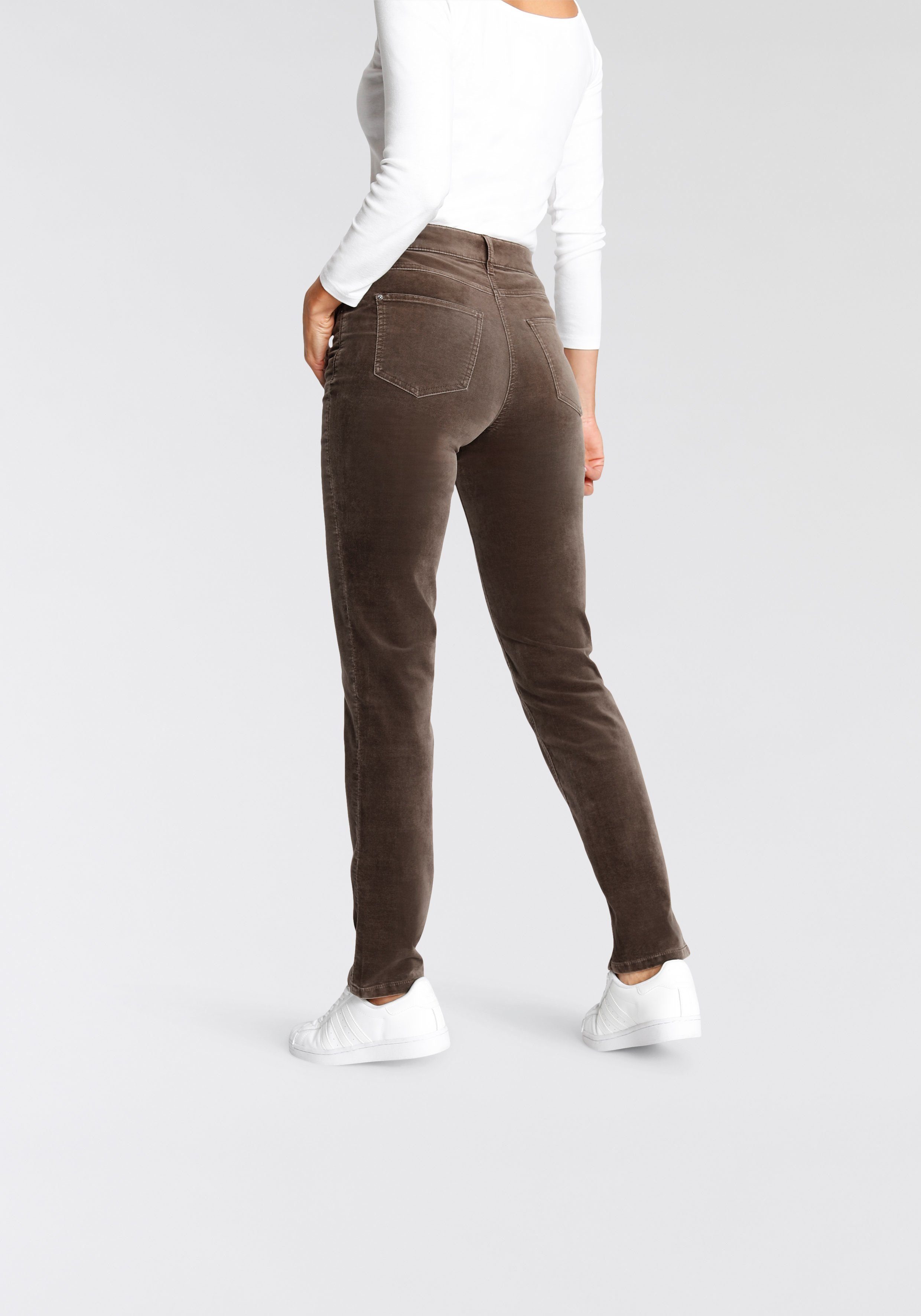 MAC Stretch-Jeans »Melanie Velvet« In weicher und elastischer  Velvet-Qualität