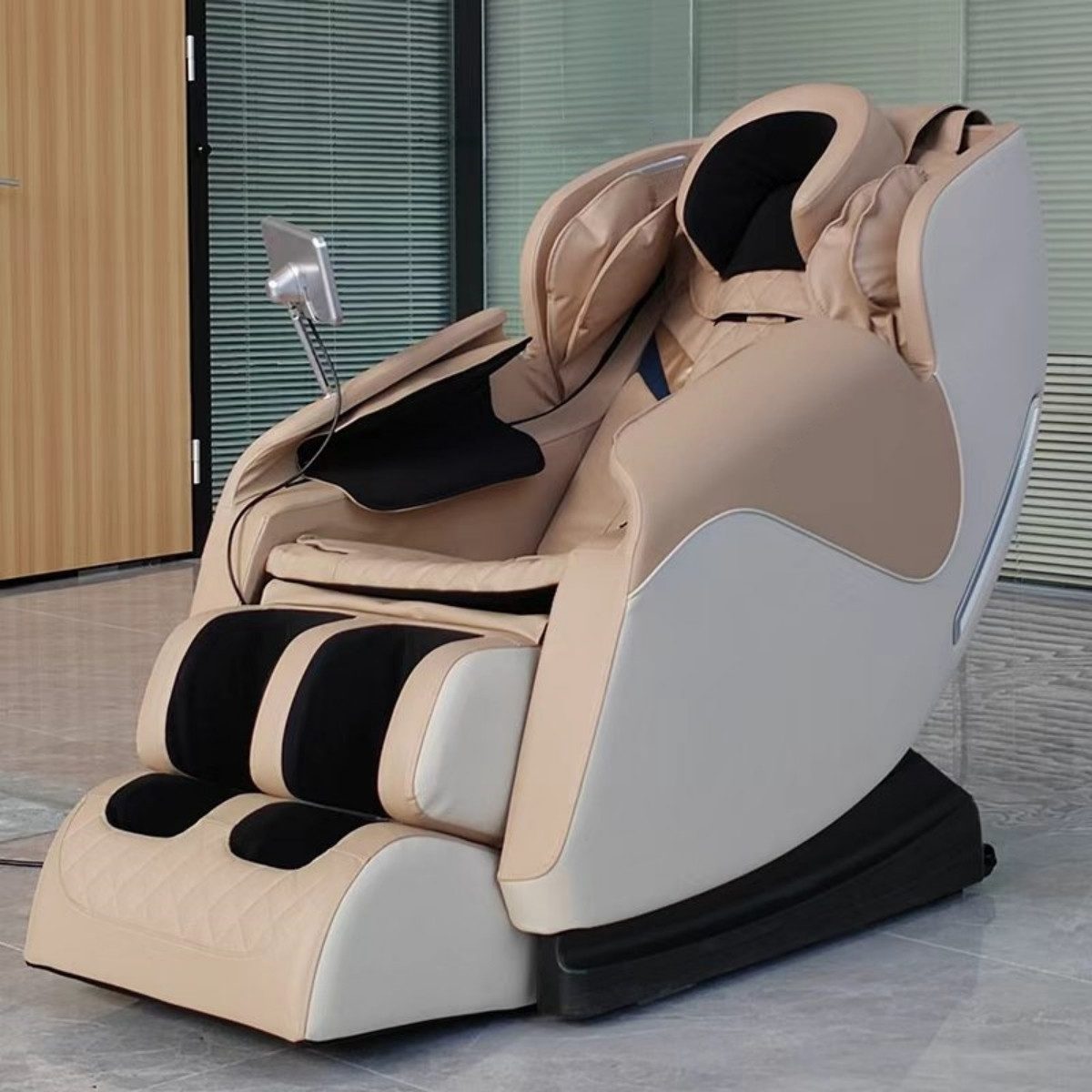 Salottini Massagesessel Edler Relaxsessel Massagesessel Lugano Sessel Salottini (1-St), 5 Motoren