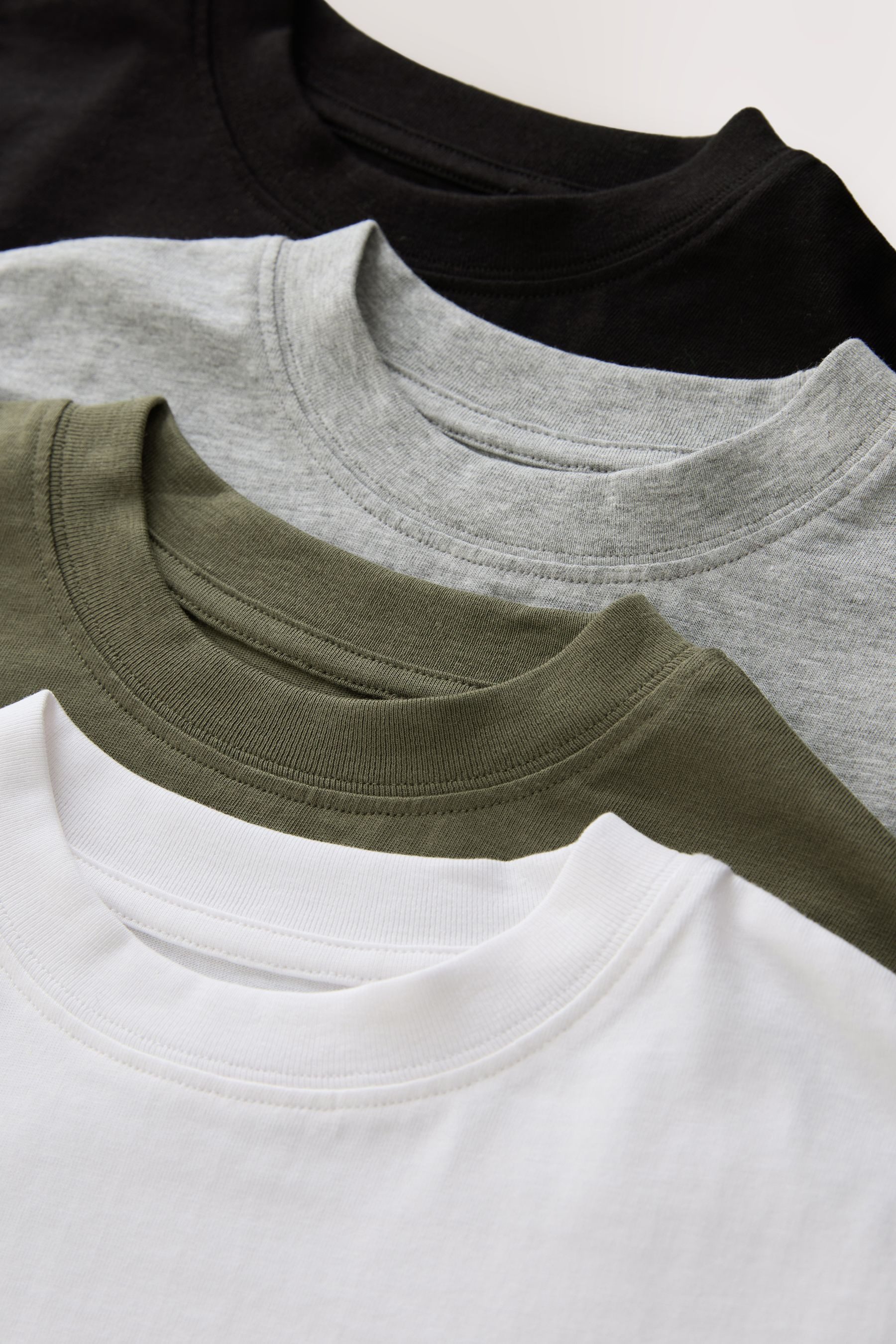 Next T-Shirt Relaxed Fit T-Shirts im 4er-Pack (4-tlg)