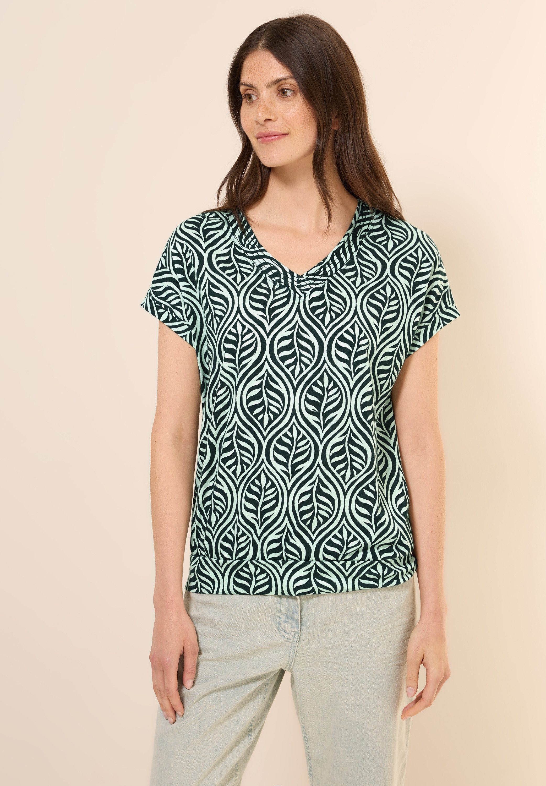 V-Shirt