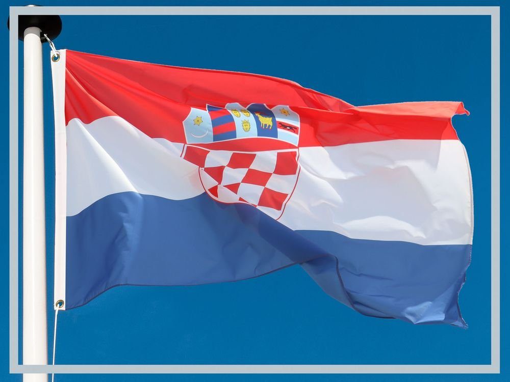 150 Messing Ösen Nationalflagge 90 cm Fahne Kroatien Fahnenmast), FLAGS Inkl. 2 Kroatische für Flagge PHENO x (Hissflagge Flagge