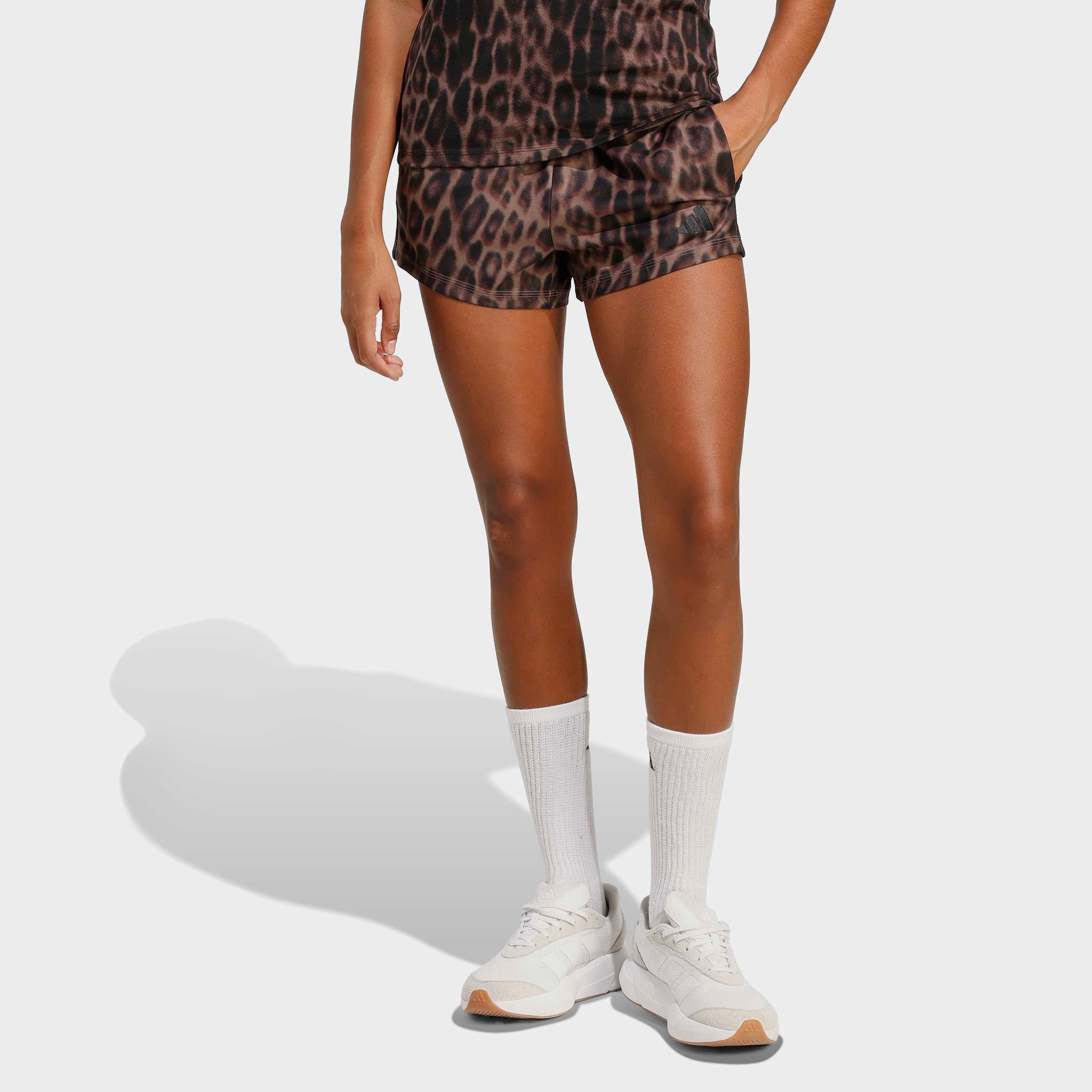 adidas Sportswear Shorts SEASONAL ESSENTIALS LEOPARD PRINT WOVEN MIT 3-STREIFEN