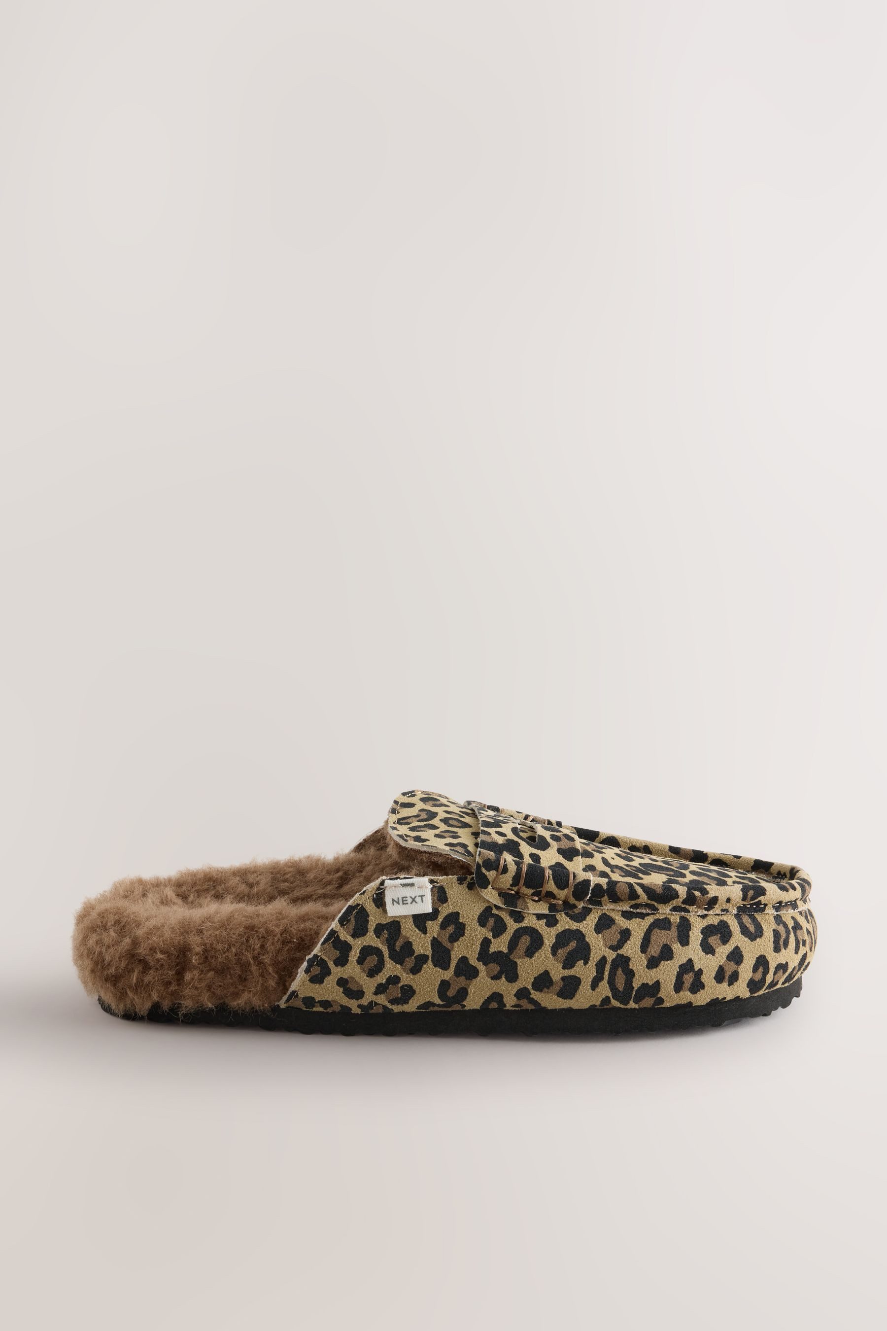Next Hausschuhe mit Fußbett aus Veloursleder Hausschuh – Bild 4 von 5