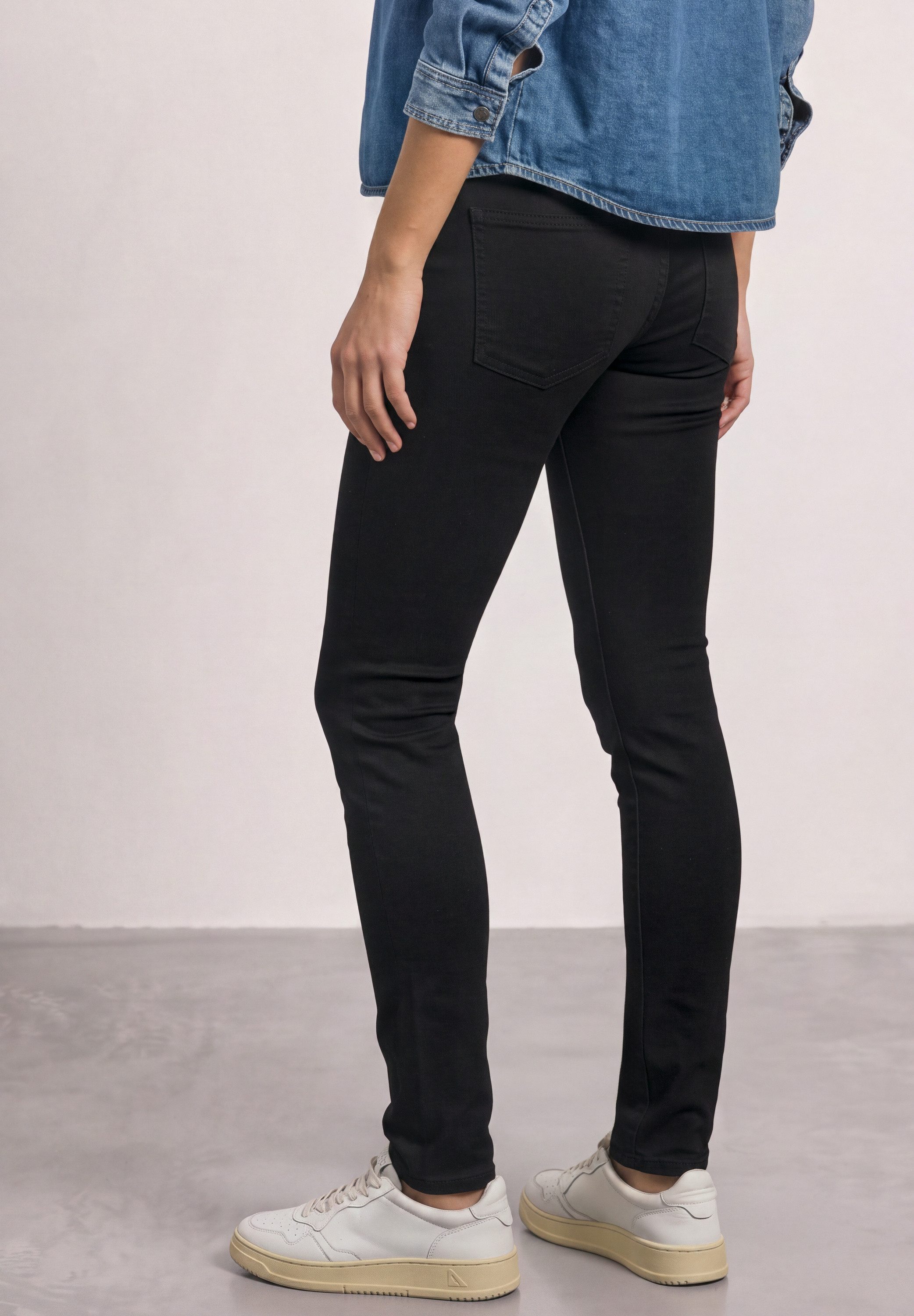 STREET ONE Slim-fit-Jeans 5-Pocket-Style