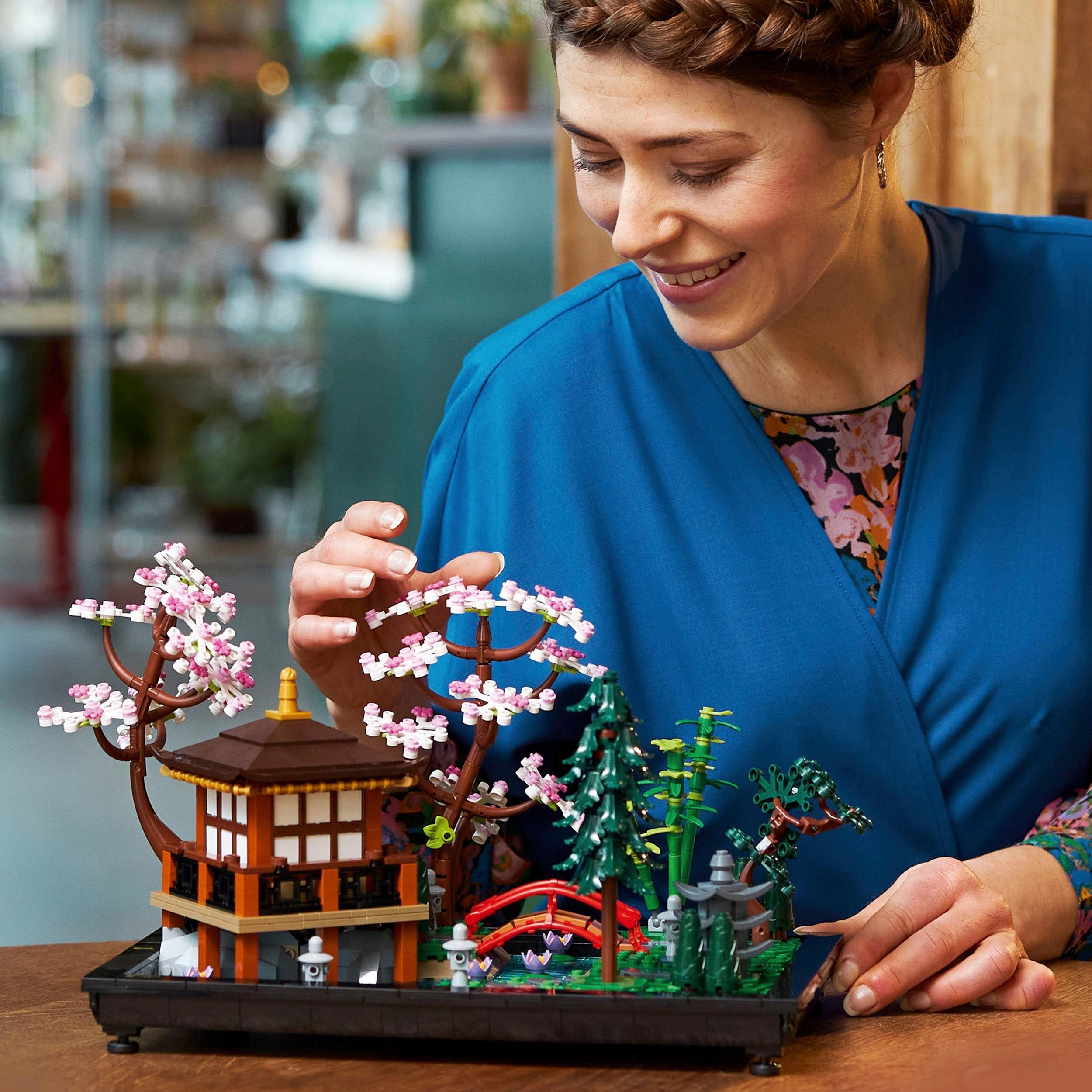 LEGO® Garten der Stille (10315), LEGO® günstig online kaufen