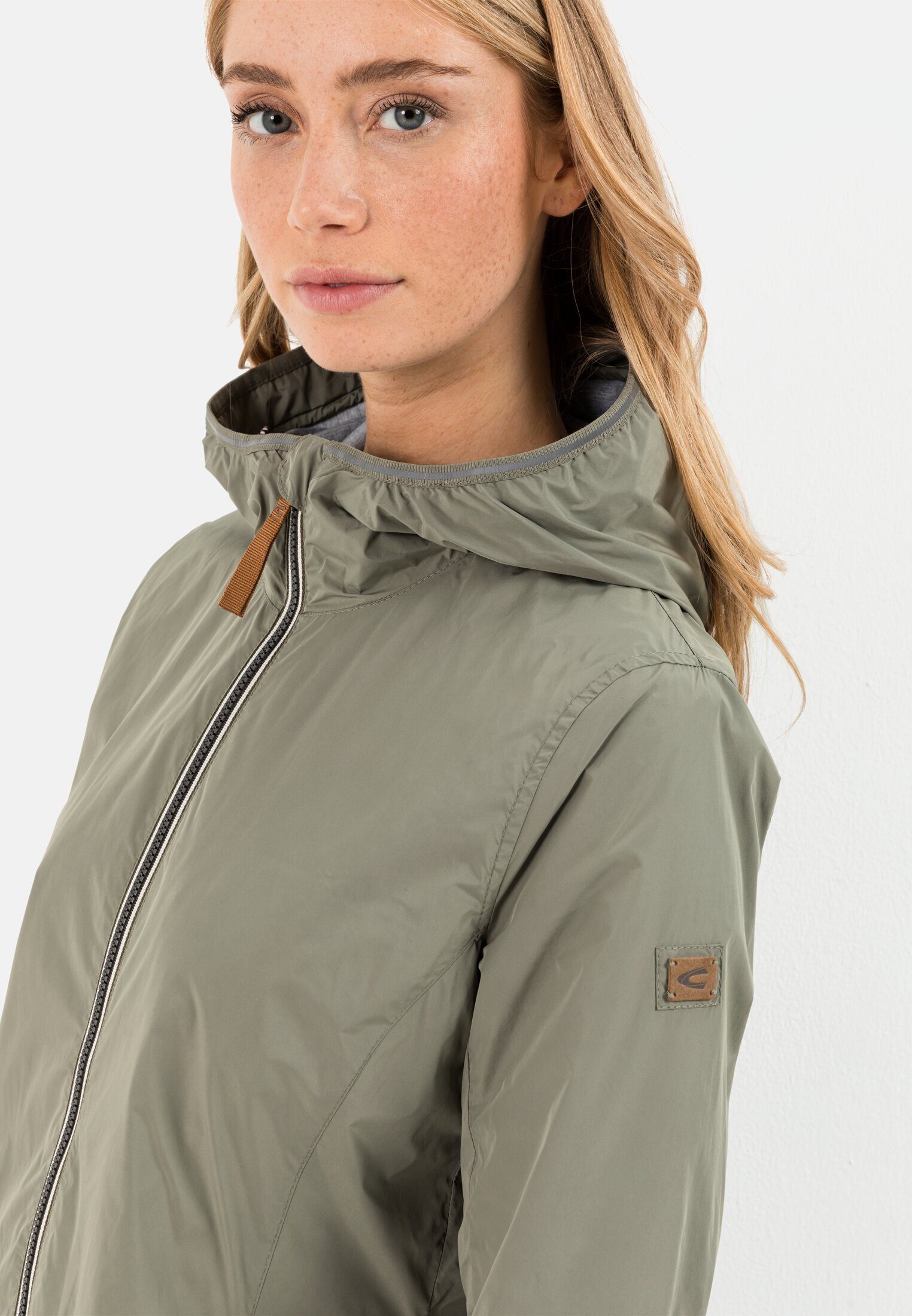 camel active recyceltem Outdoorjacke Polyester Khaki aus