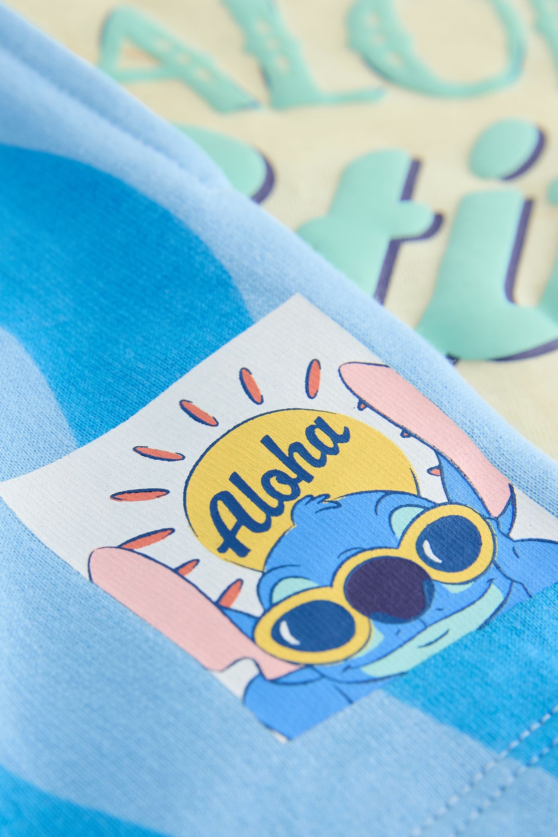 Next T-Shirt & Shorts T-Shirt und Shorts, Lilo und Stitch (2-tlg) – Bild 3 von 5