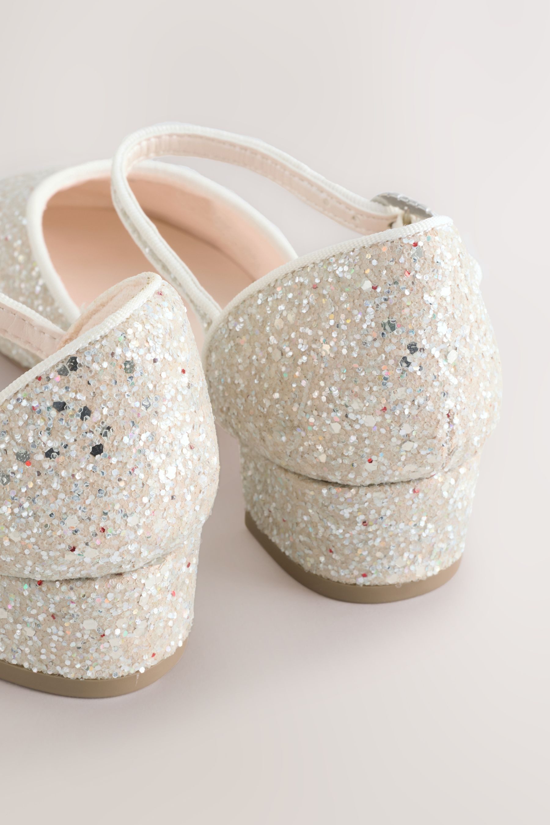 Next Festliche Schuhe mit niedrigem Absatz Sandalette – Bild 5 von 5