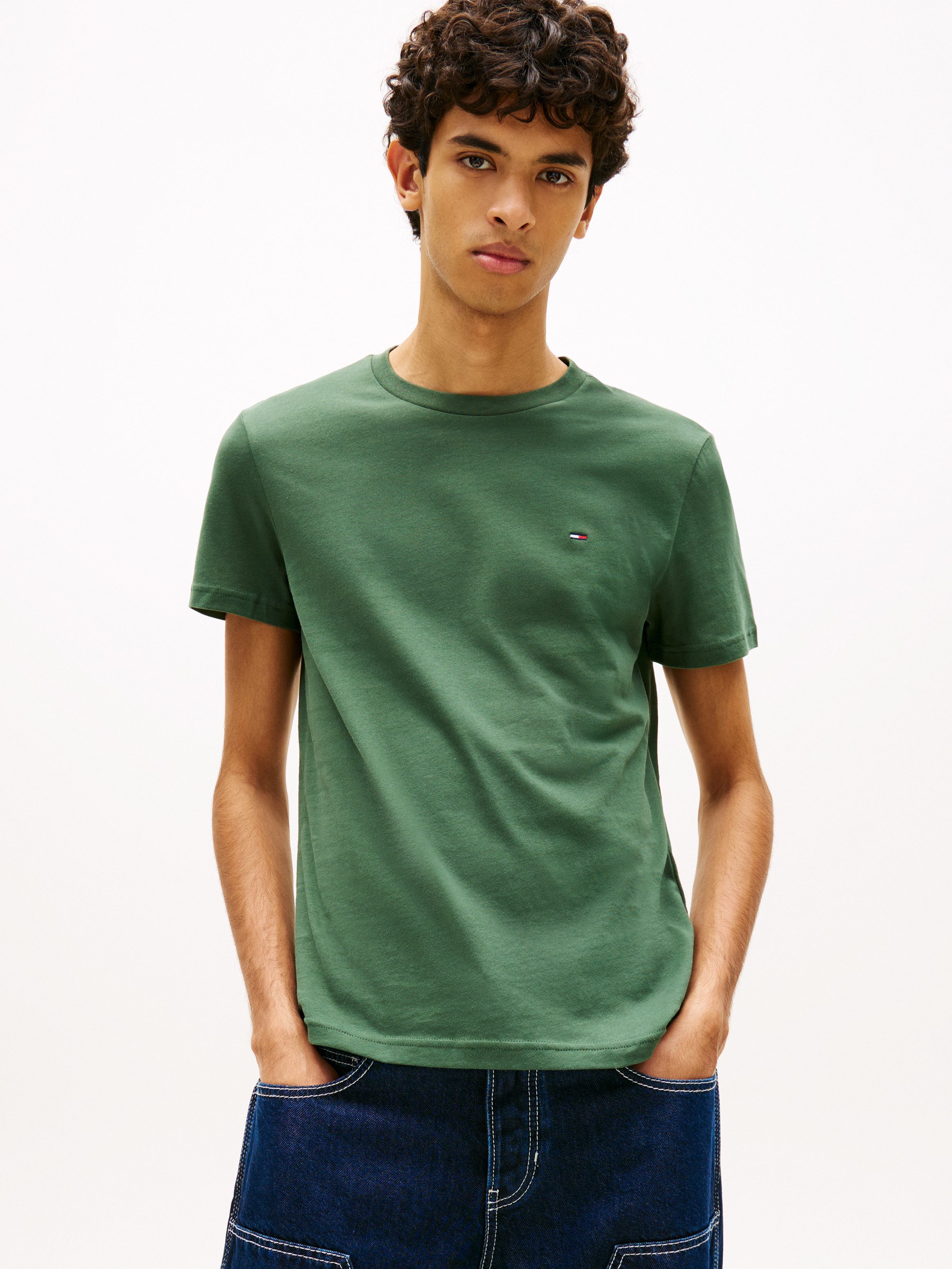 Tommy Jeans Rundhalsshirt TJM XSLIM 2PACK JERSEY TEE EXT (Packung, 2er-Pack) Logostickerei, 2Pack