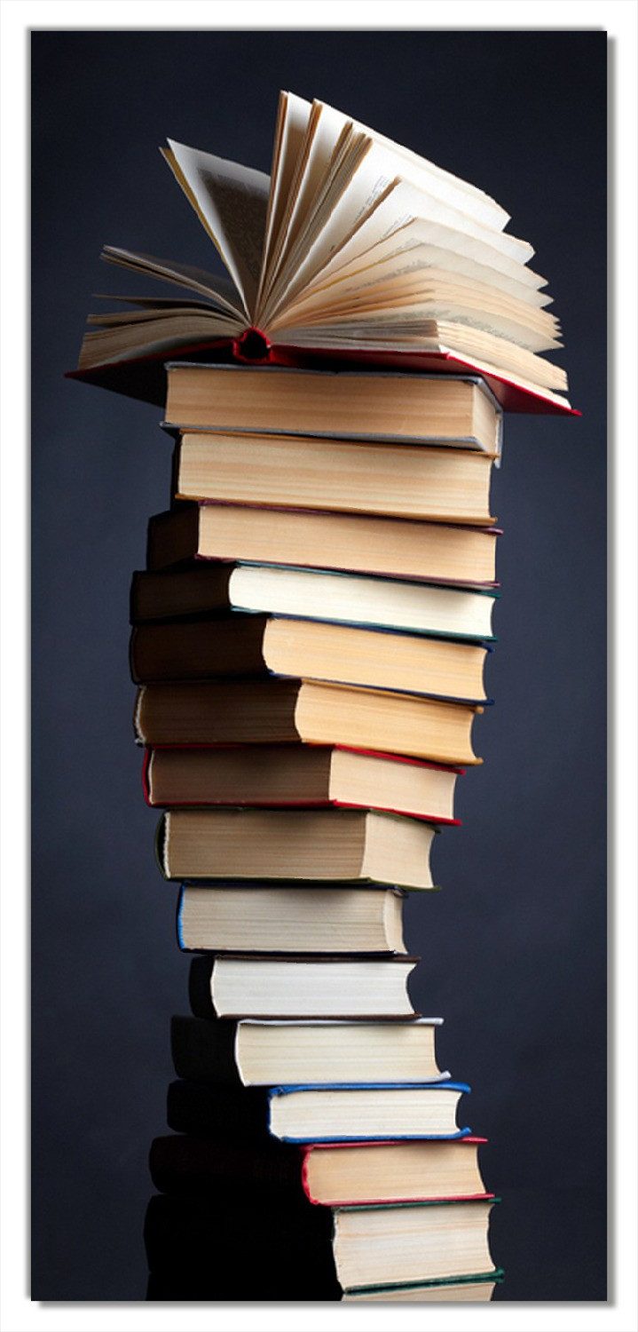 Türtapete Bücherstapel