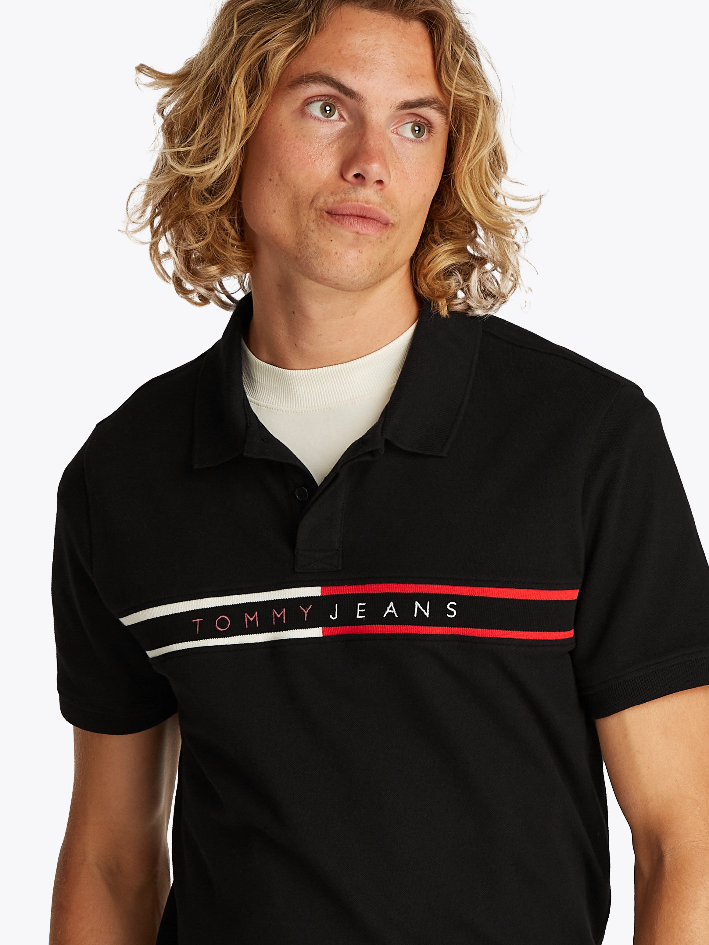 Tommy Jeans Poloshirt TJM SLIM CHEST FLAG POLO Mit Rundhalsausschnitt günstig online kaufen
