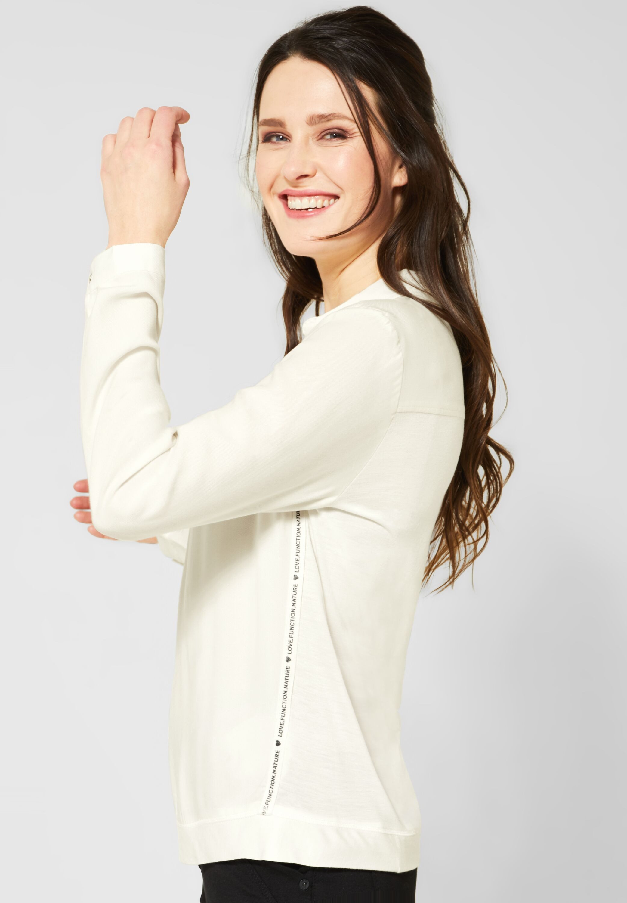 Langarmbluse Unifarbene Bluse mit Galon