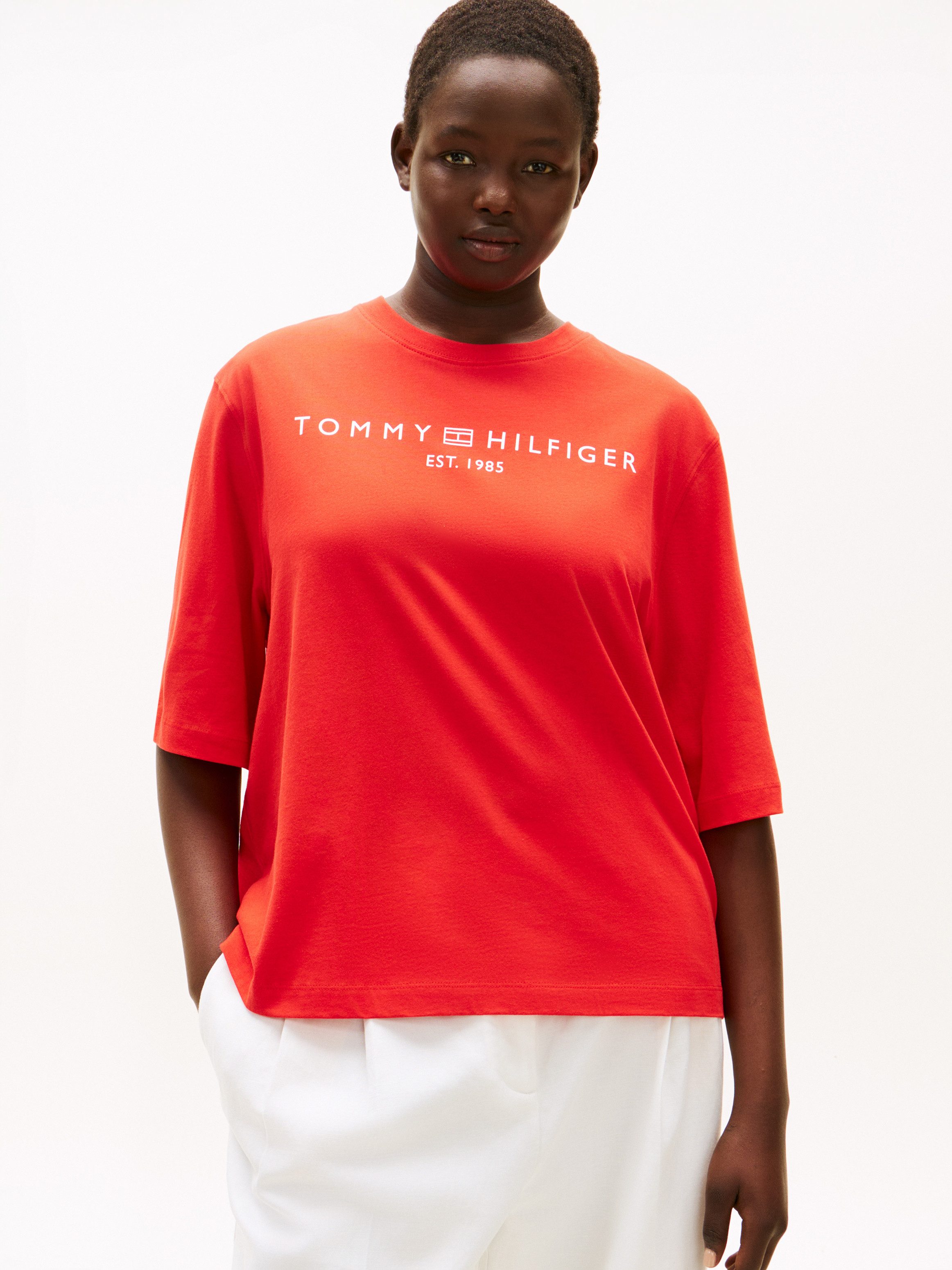 Tommy Hilfiger Curve T-Shirt CRV CORP LOGO TRAPEZE C-NK TEE in großen Größe günstig online kaufen