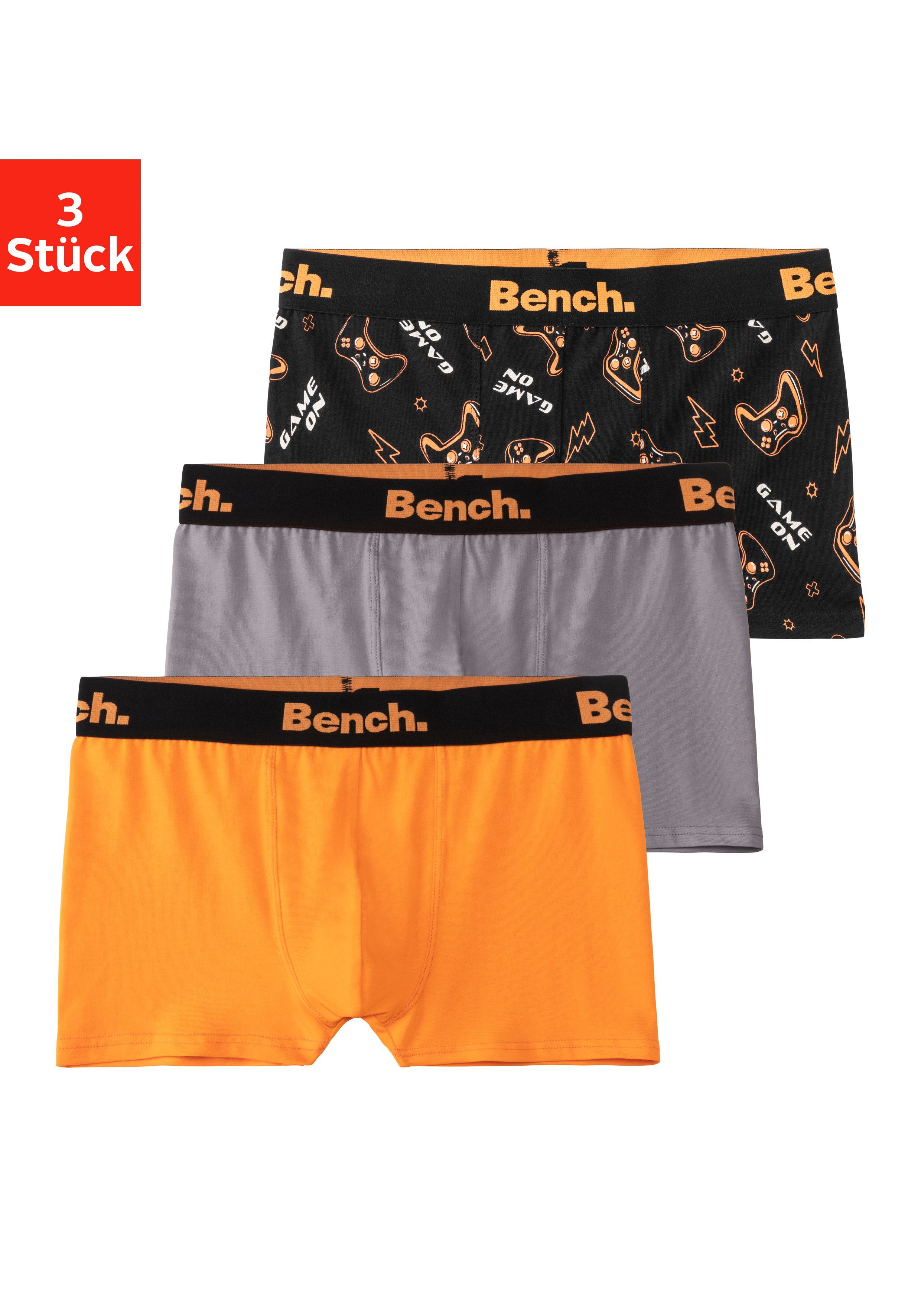 Bench. Boxer (Packung, 3-St) uni und gemustert in einer Packung orange / grau / gemustert